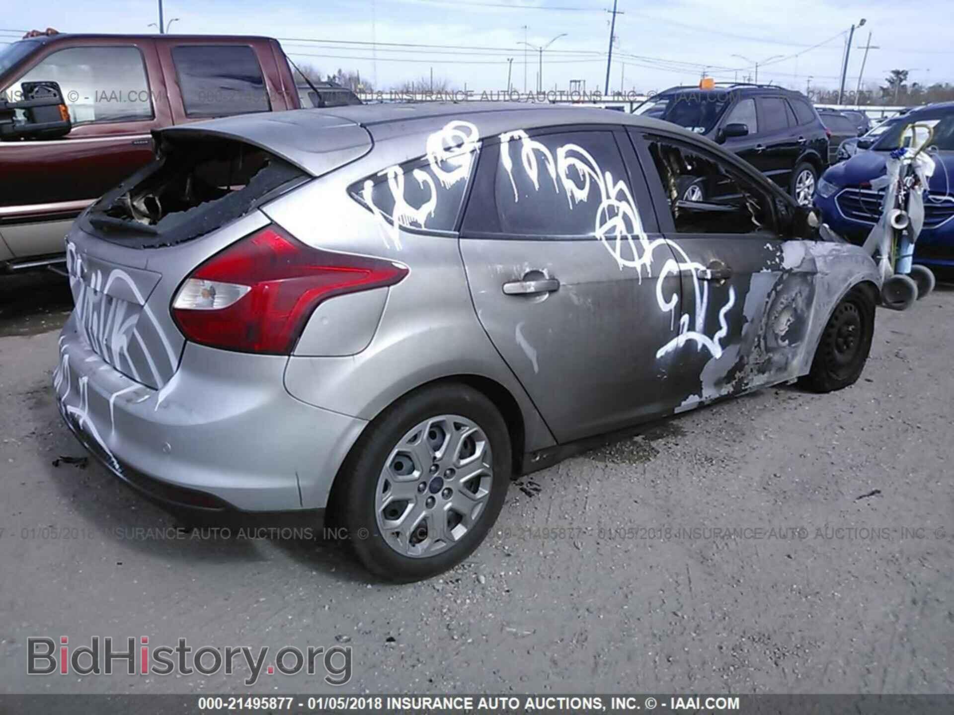 2012 Ford Focus - VIN: 1FAHP3K22CL176068 - Photo 4