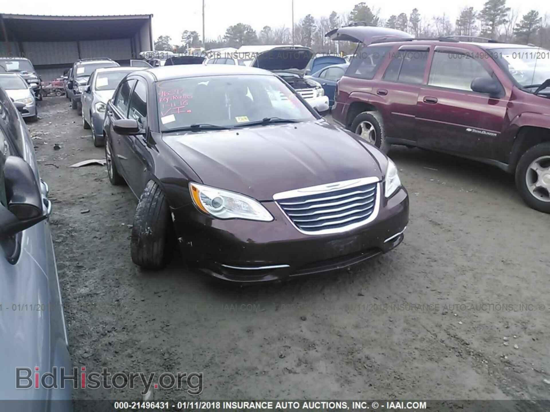 Photo 1C3CCBAB1DN671576 - Chrysler 200 2013