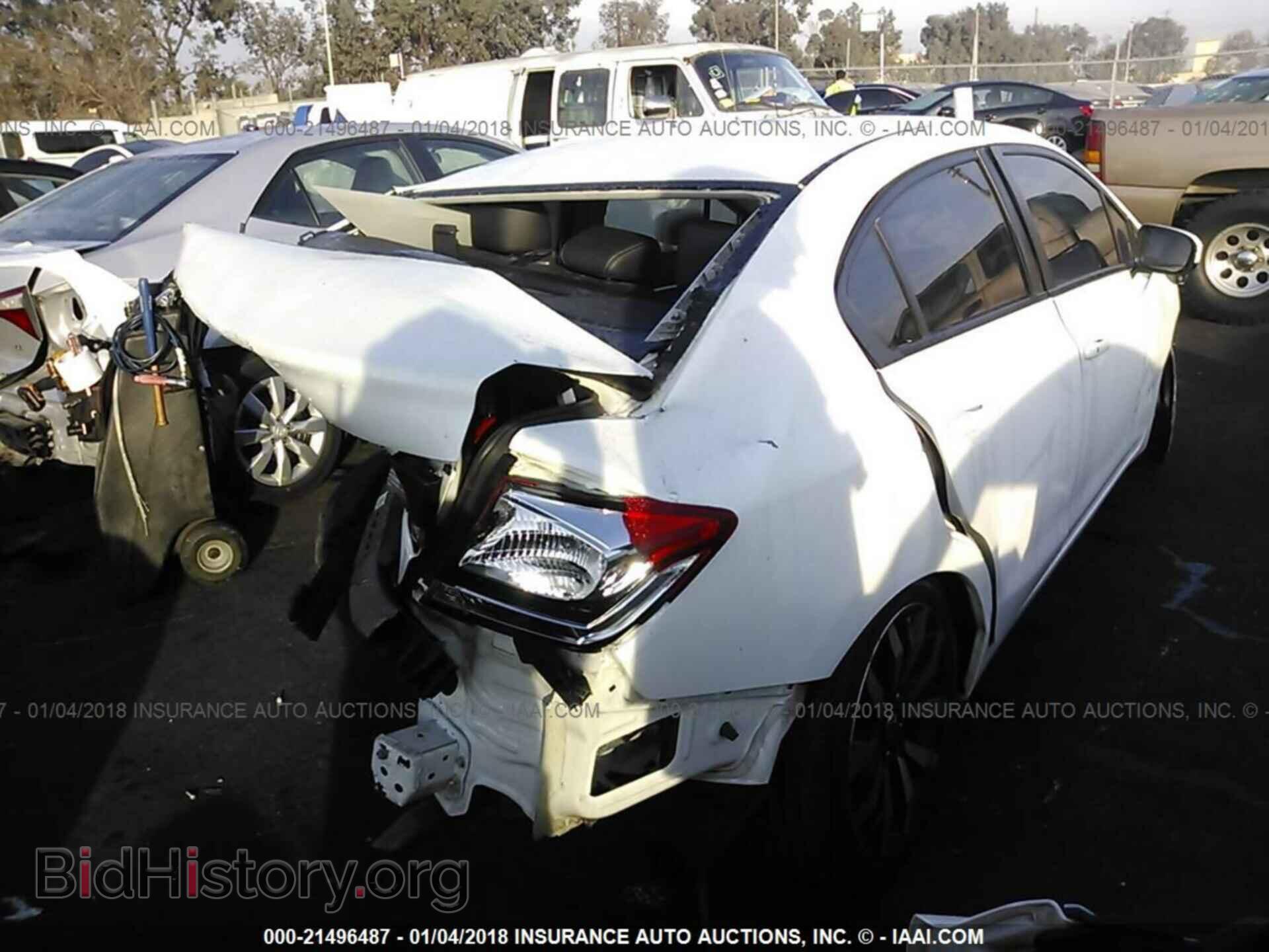 2014 Honda Civic - VIN: 19XFB2F95EE258079 - Фото 4