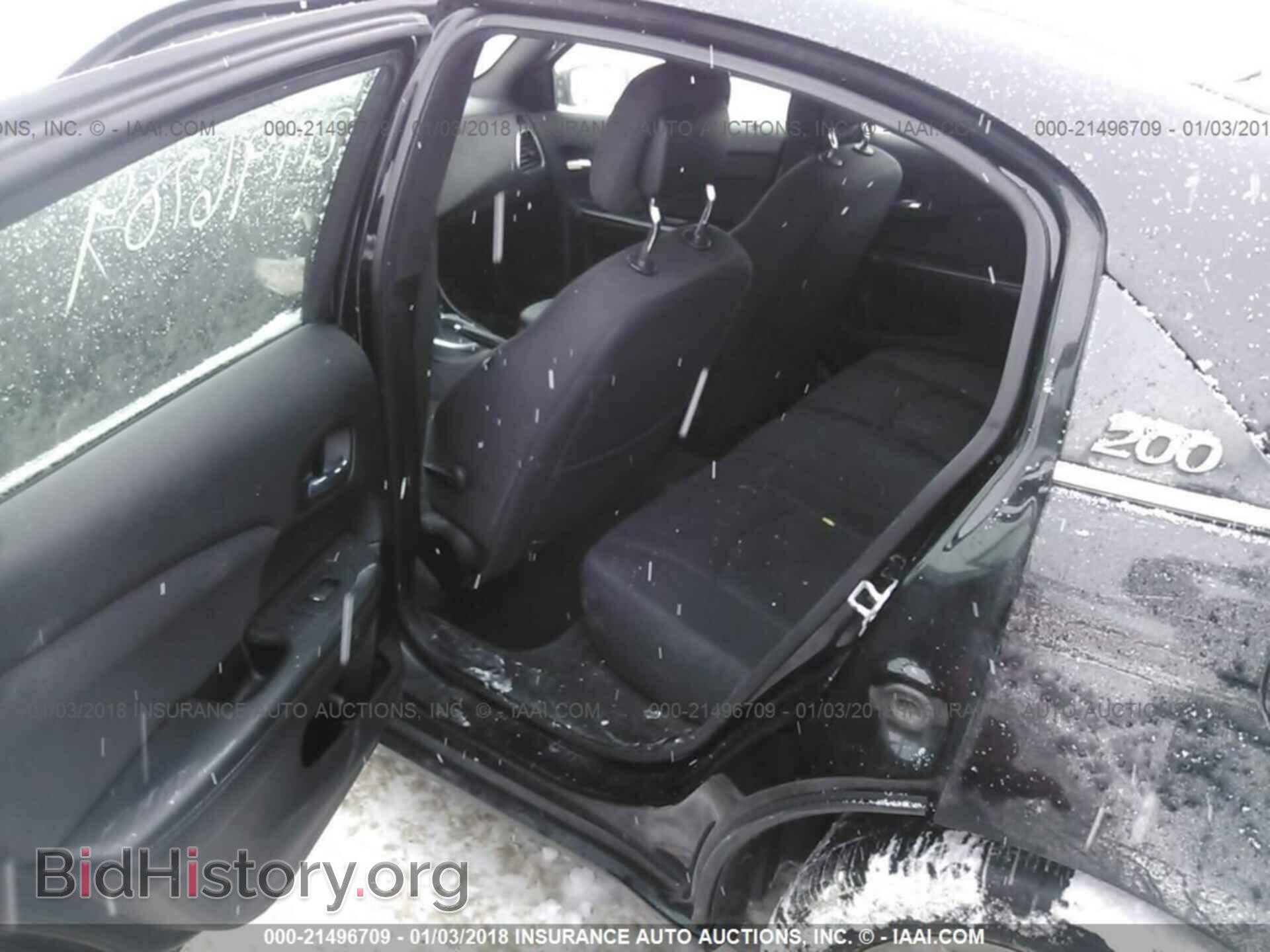 2013 Chrysler 200 - VIN: 1C3CCBAG2DN728413 - Фото 8