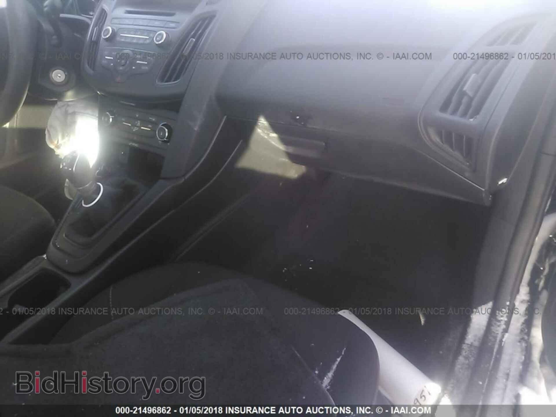 2017 Ford Focus - VIN: 1FADP3E23HL250888 - Фото 5