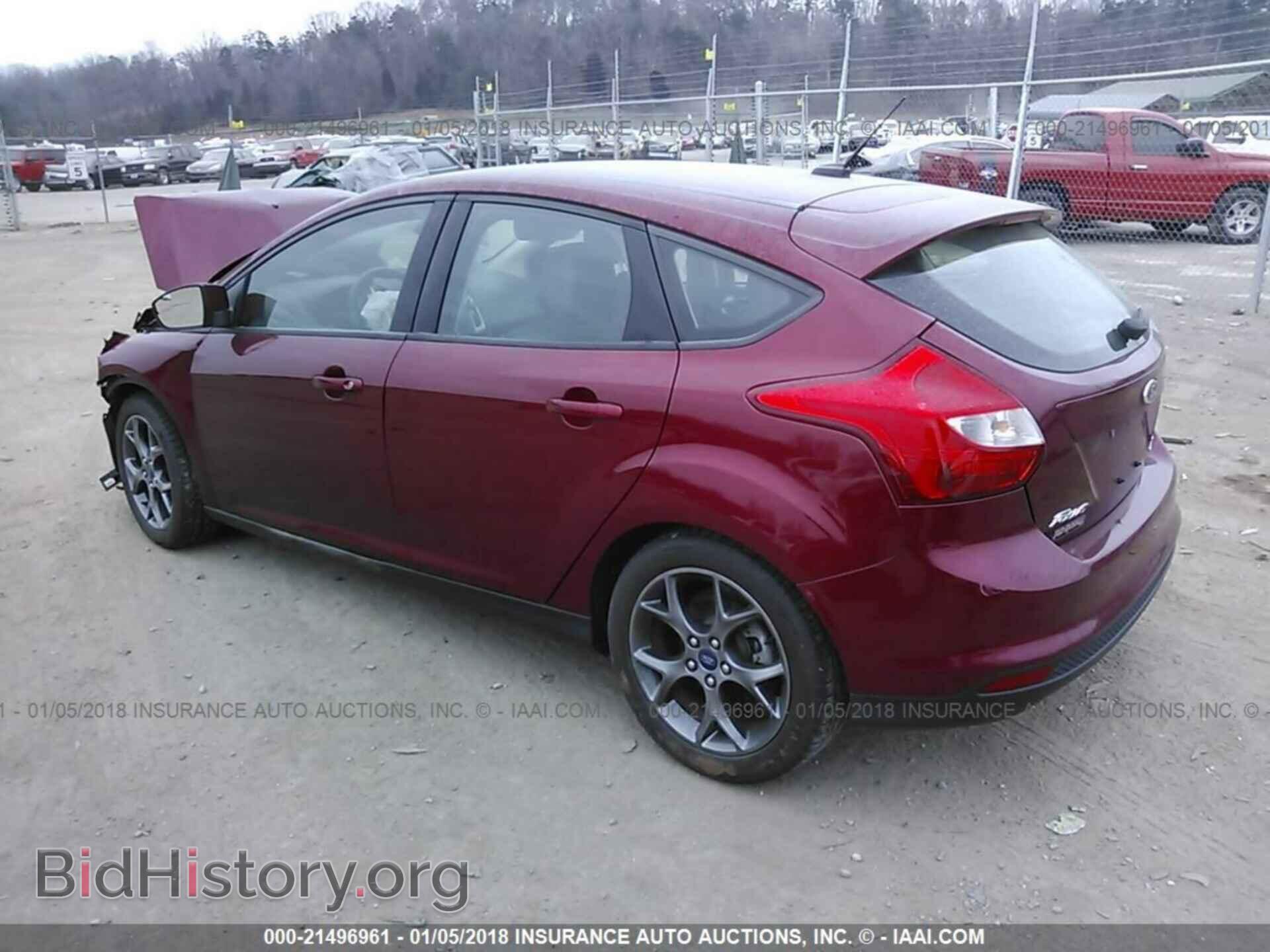 2014 Ford Focus - VIN: 1FADP3K22EL179490 - Photo 3