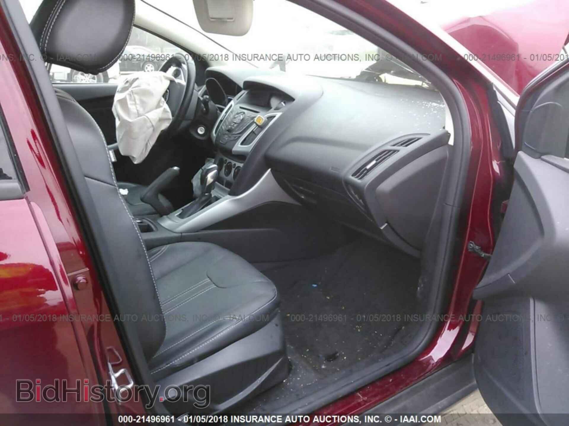 2014 Ford Focus - VIN: 1FADP3K22EL179490 - Photo 5