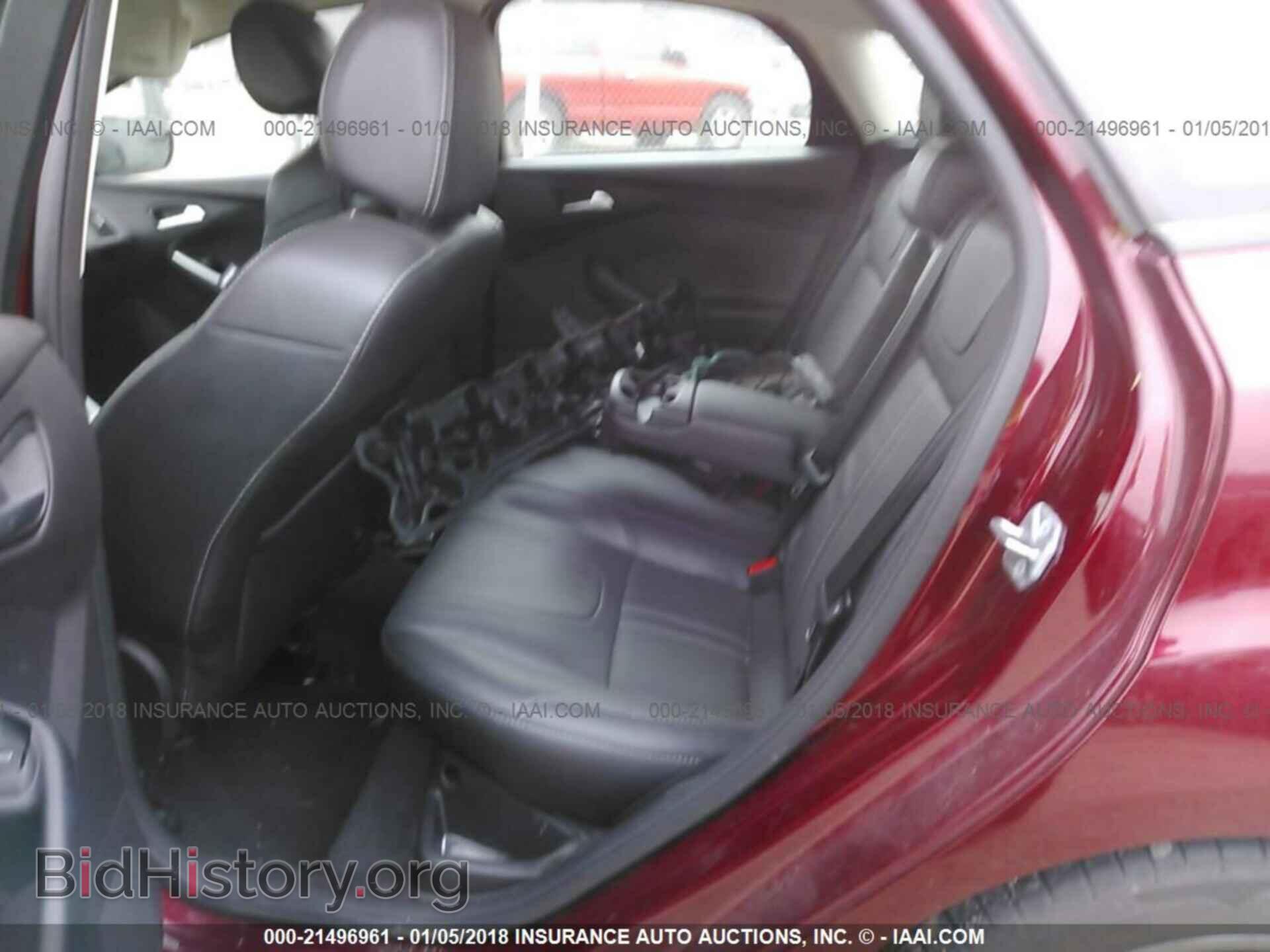 2014 Ford Focus - VIN: 1FADP3K22EL179490 - Photo 8
