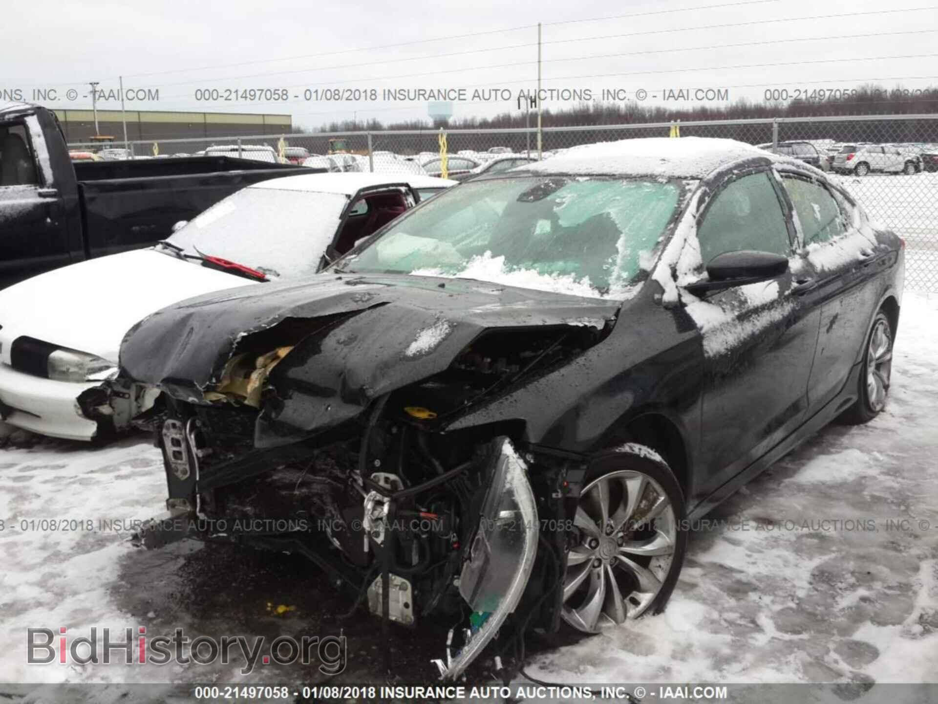 2015 Chrysler 200 - VIN: 1C3CCCBB4FN749730 - Photo 2