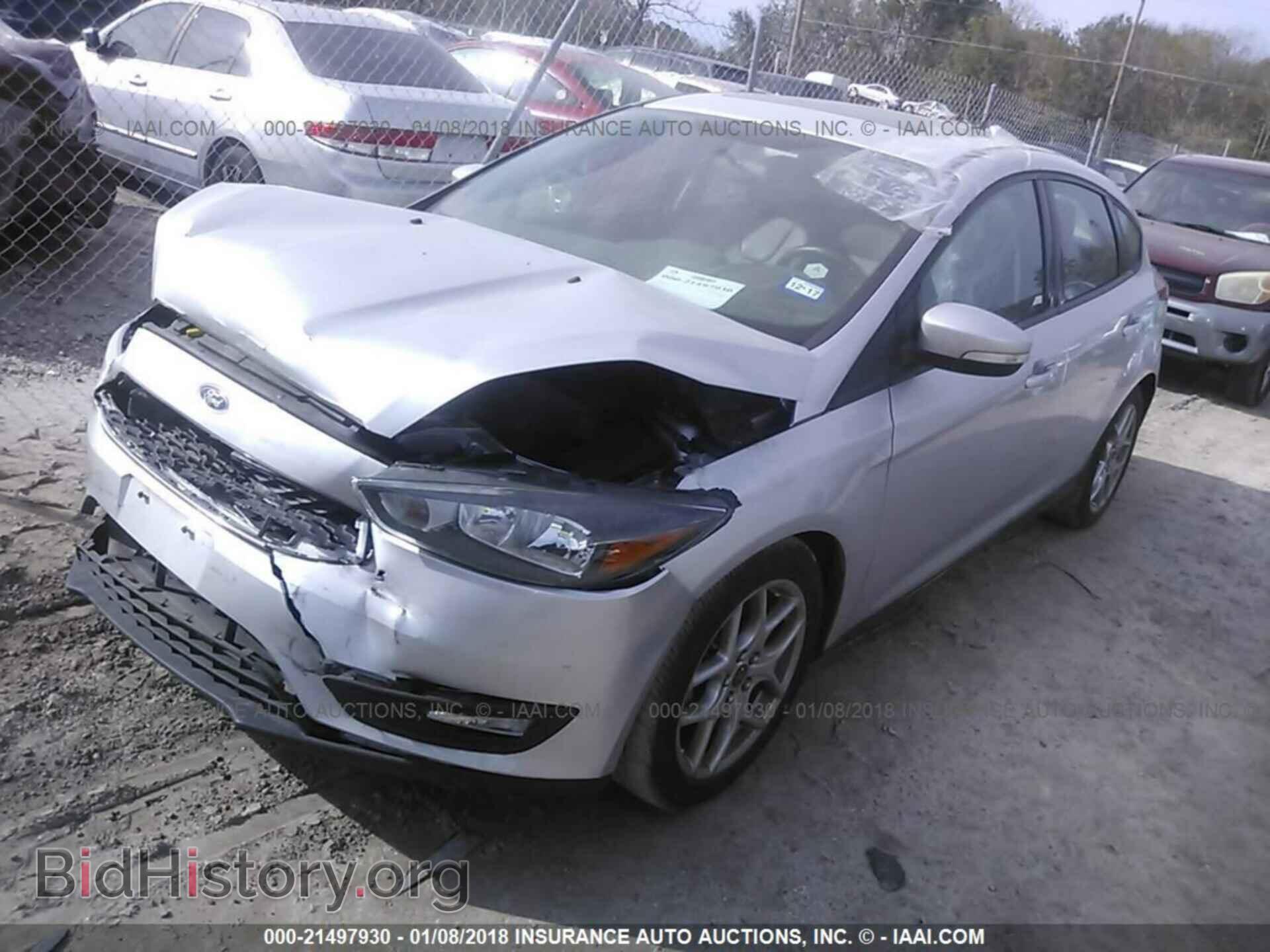 2015 Ford Focus - VIN: 1FADP3K20FL330313 - Фото 2