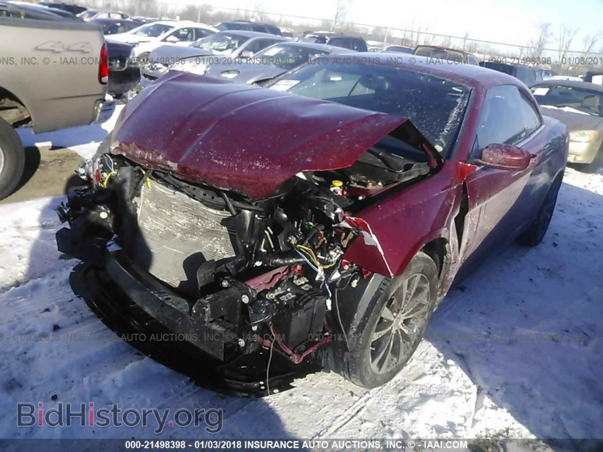 2013 Chrysler 200 - VIN: 1C3BCBGG1DN729443 - Photo 2