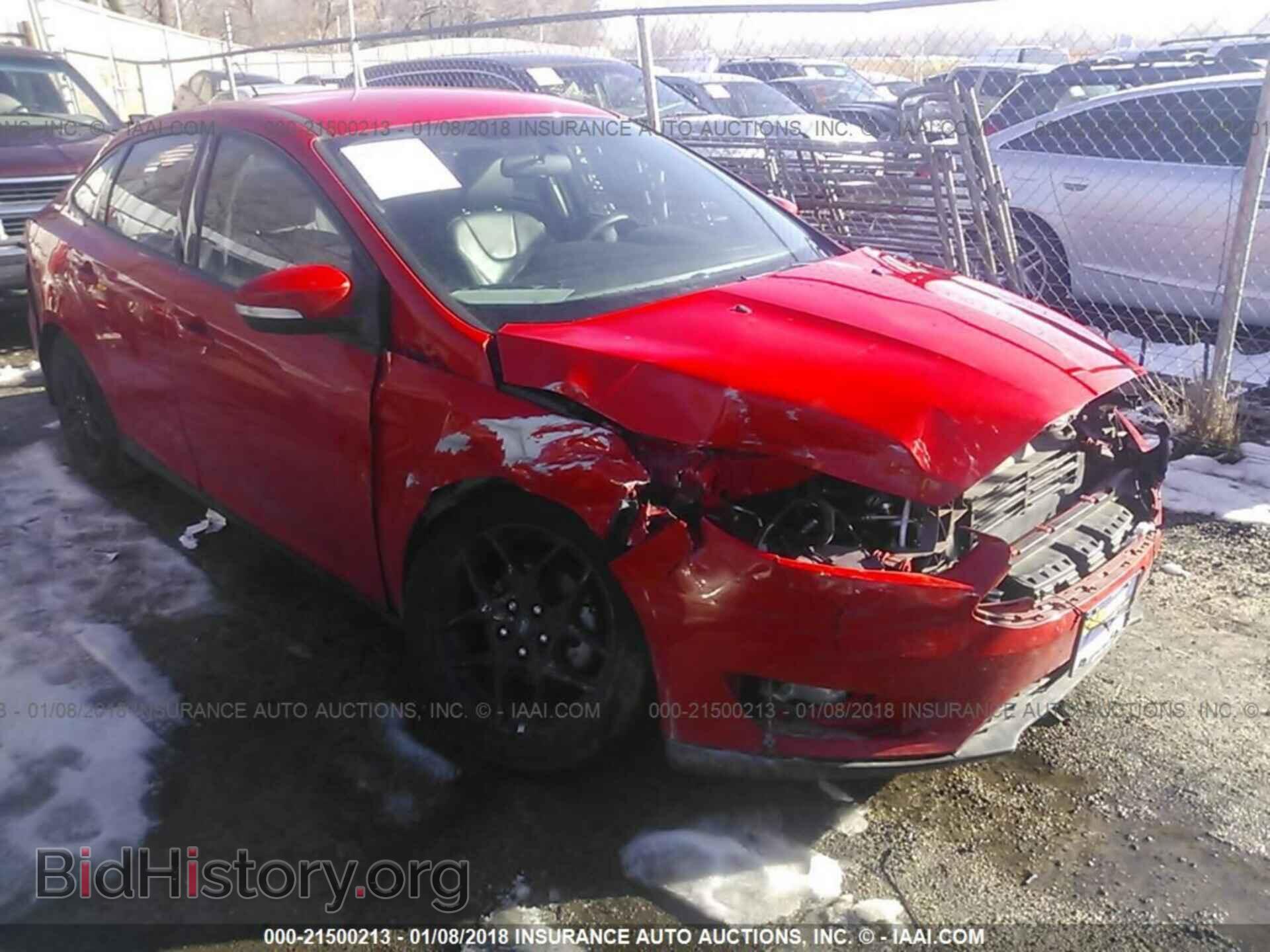 Фотография 1FADP3F2XGL321520 - Ford Focus 2016