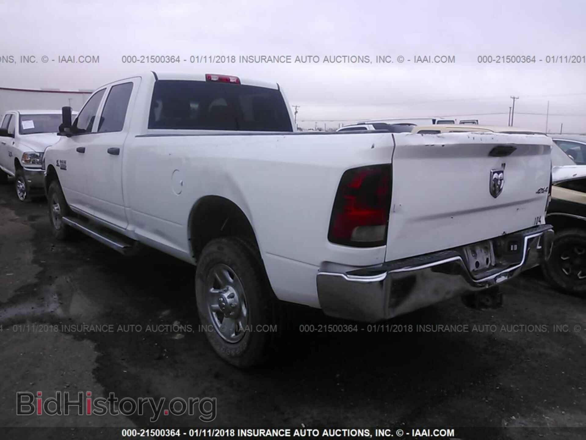 2014 Ram 3500 - VIN: 3C63R3GL8EG275176 - Фото 3
