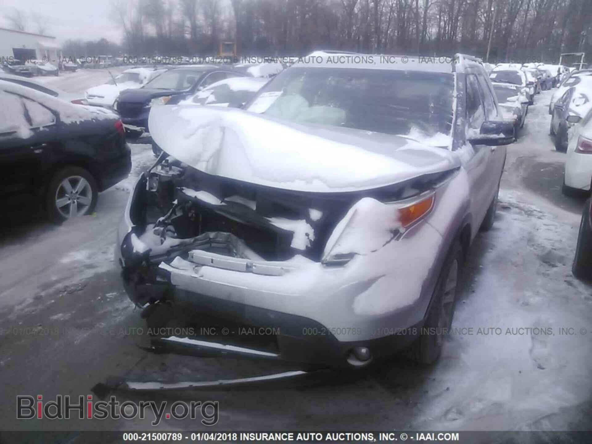 2012 Ford Explorer - VIN: 1FMHK8D88CGA97497 - Фото 2
