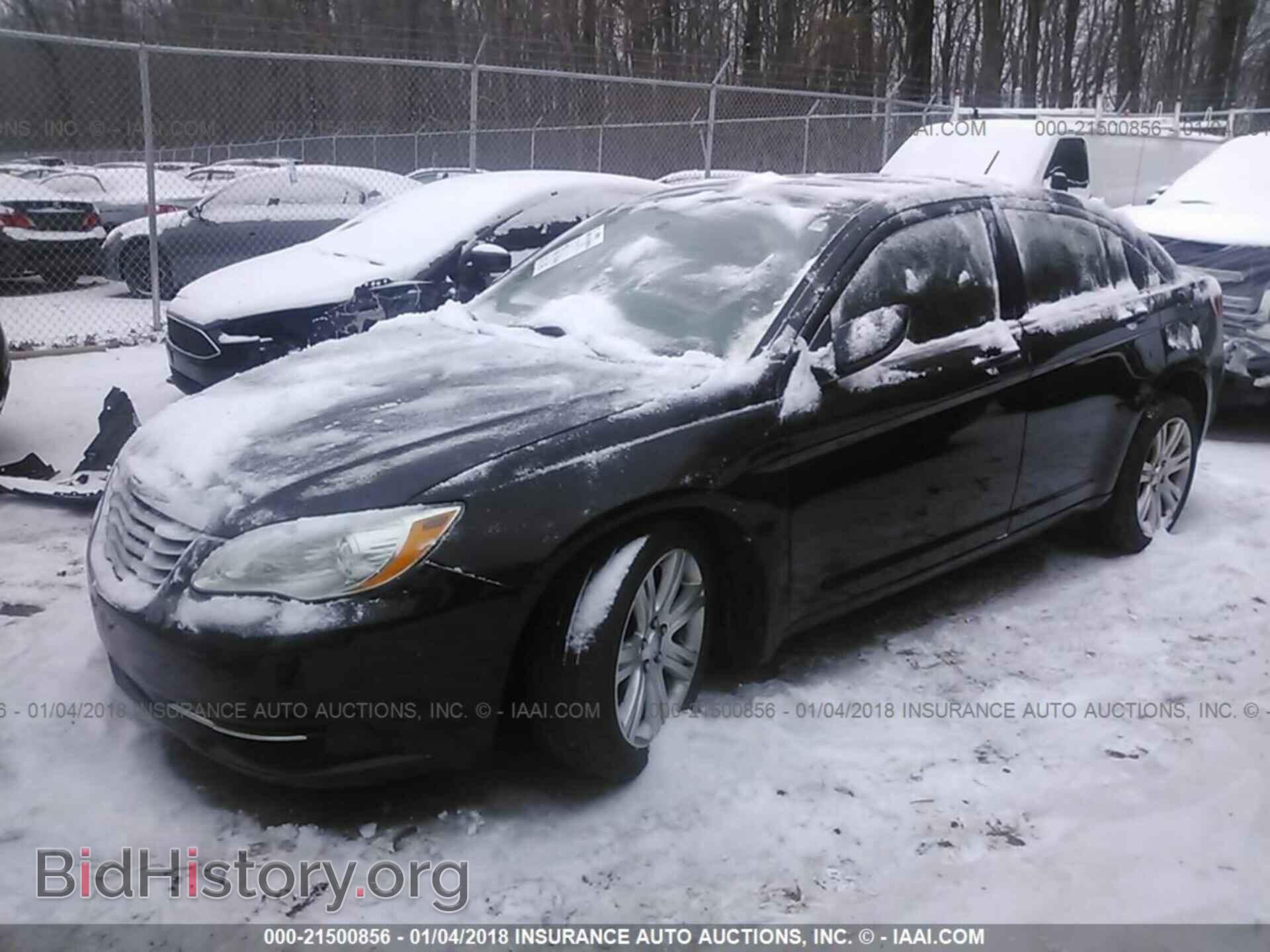 2012 Chrysler 200 - VIN: 1C3CCBBB3CN140554 - Photo 2
