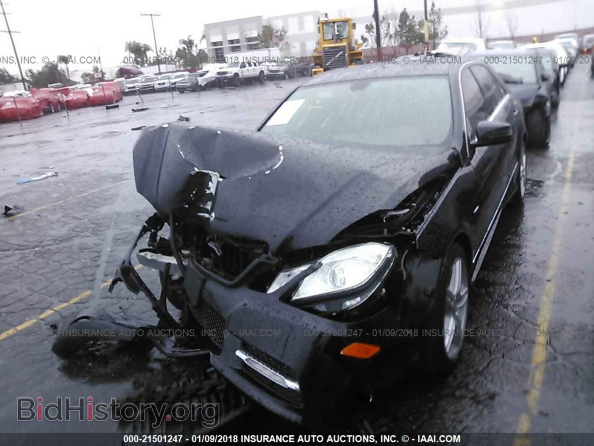 2012 Mercedes-benz E - VIN: WDDHF5KB4CA590480 - Photo 2