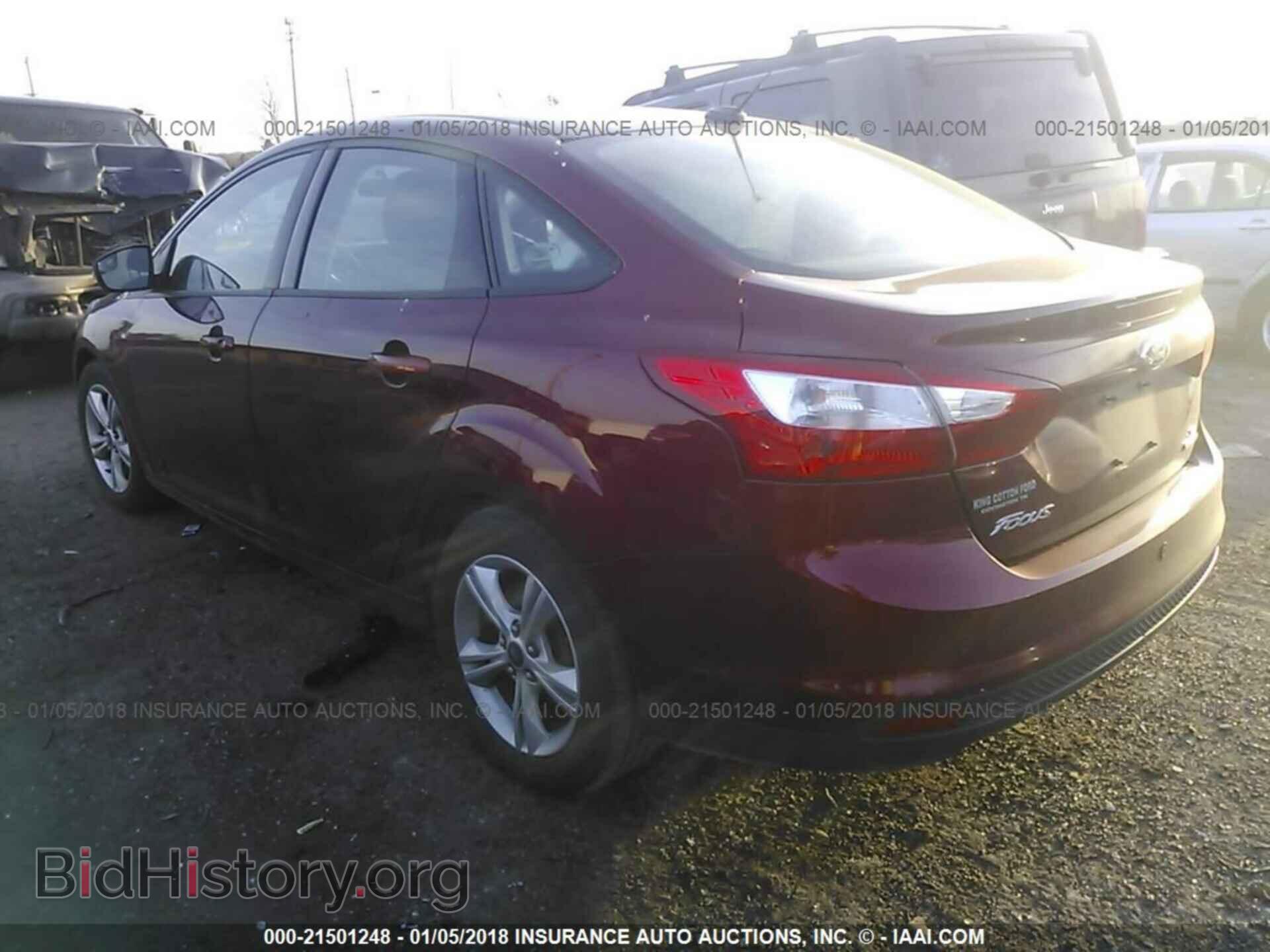 2014 Ford Focus - VIN: 1FADP3F27EL222117 - Photo 3