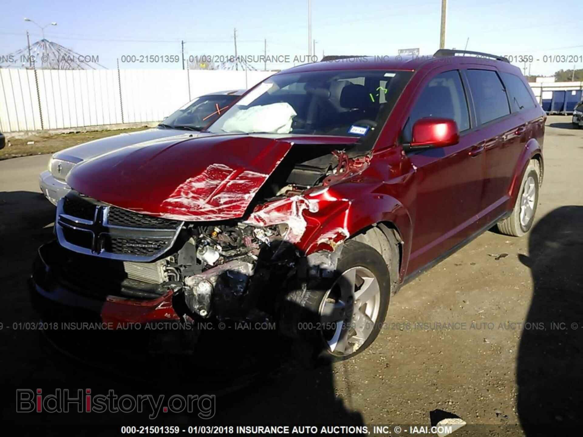 2011 Dodge Journey - VIN: 3D4PG1FG0BT506392 - Фото 2