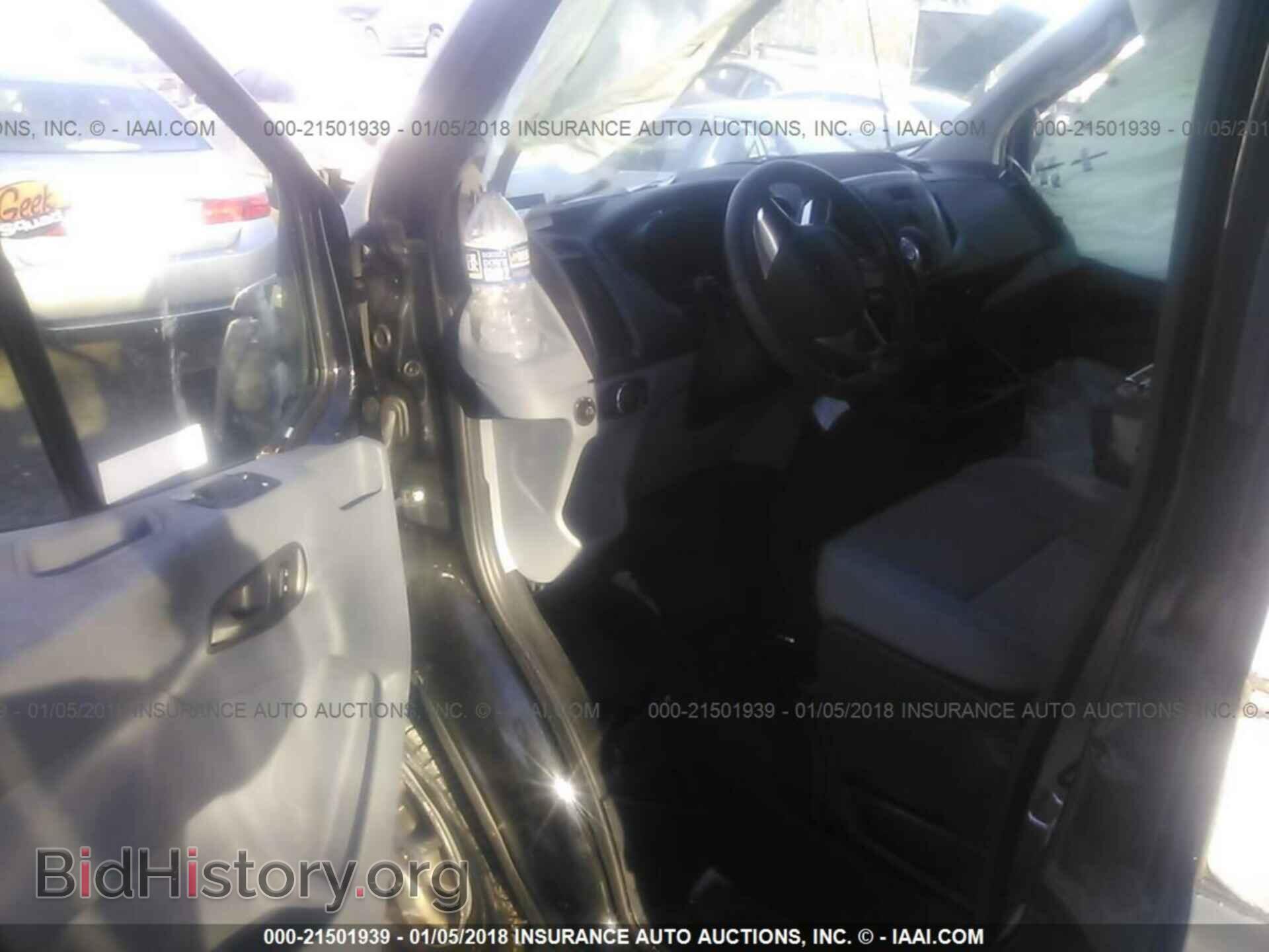 2015 Ford Transit - VIN: 1FTYR2CM6FKB28257 - Фото 5