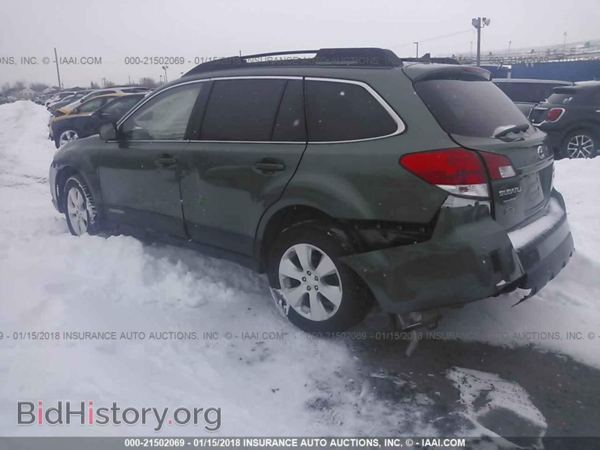 2011 Subaru Outback - VIN: 4S4BRDKC7B2402792 - Фото 3