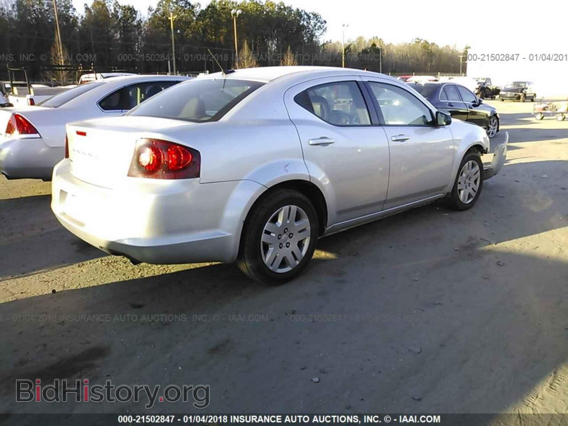 2012 Dodge Avenger - VIN: 1C3CDZAB8CN192947 - Photo 4