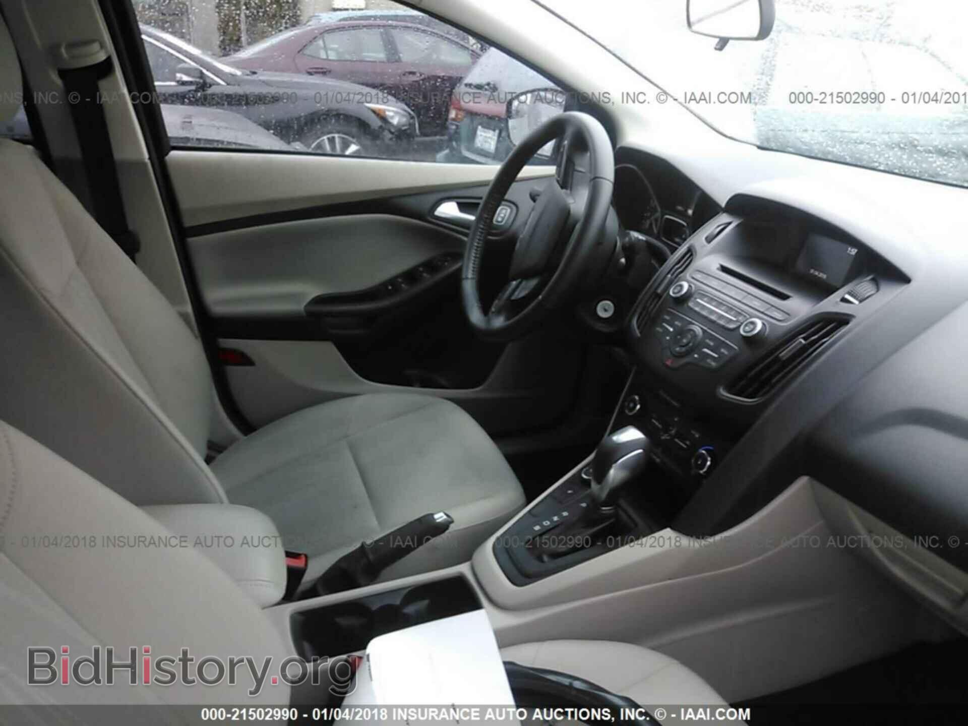 2015 Ford Focus - VIN: 1FADP3F28FL269237 - Photo 5