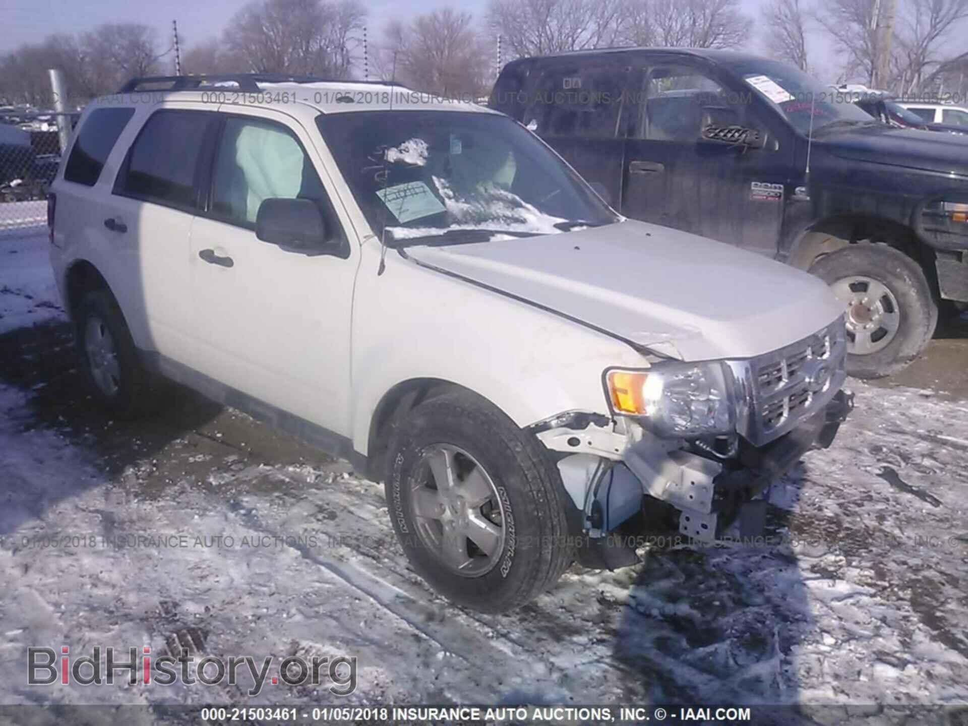 Photo 1FMCU0D70CKC31140 - Ford Escape 2012