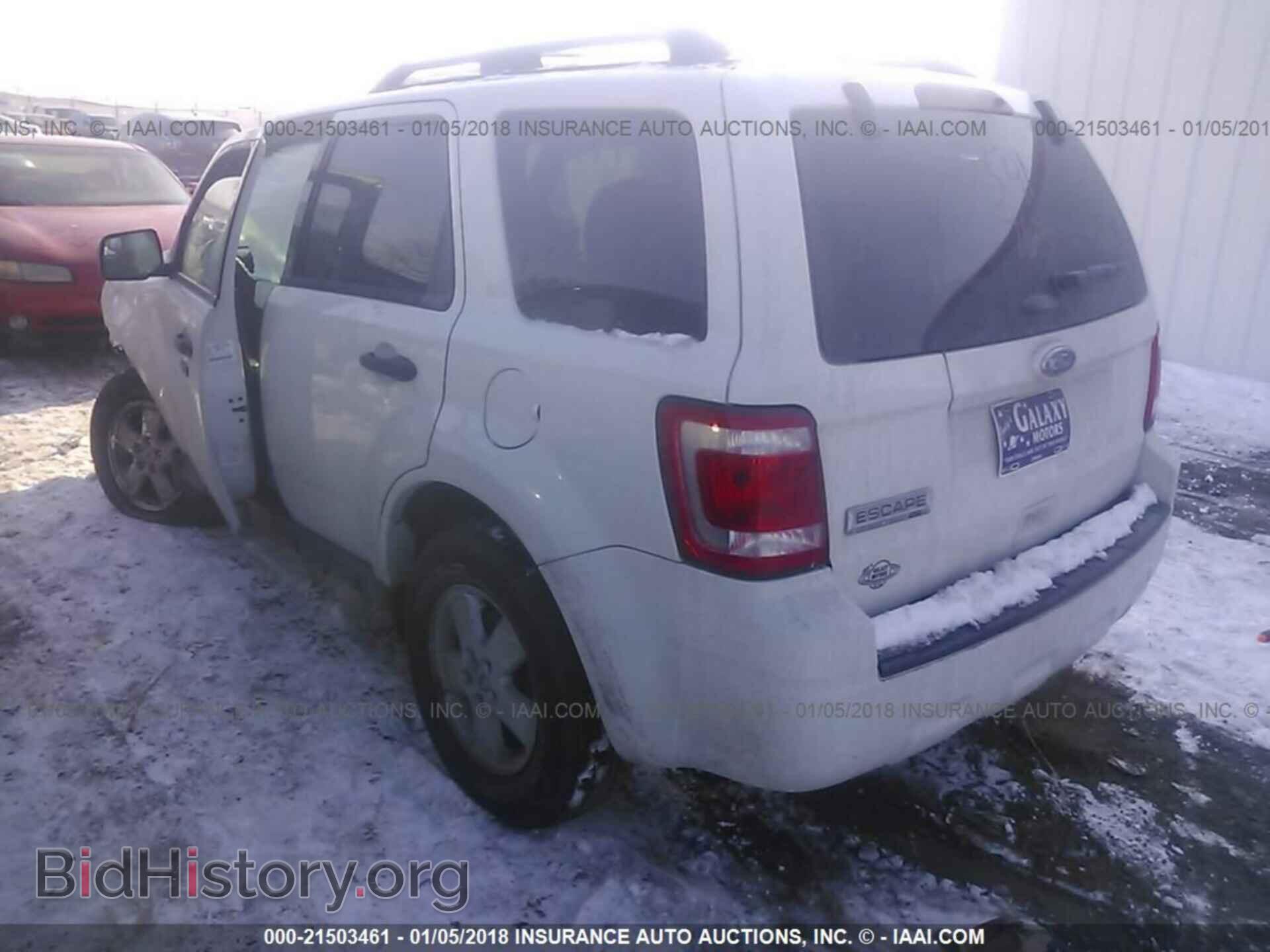 2012 Ford Escape - VIN: 1FMCU0D70CKC31140 - Photo 3