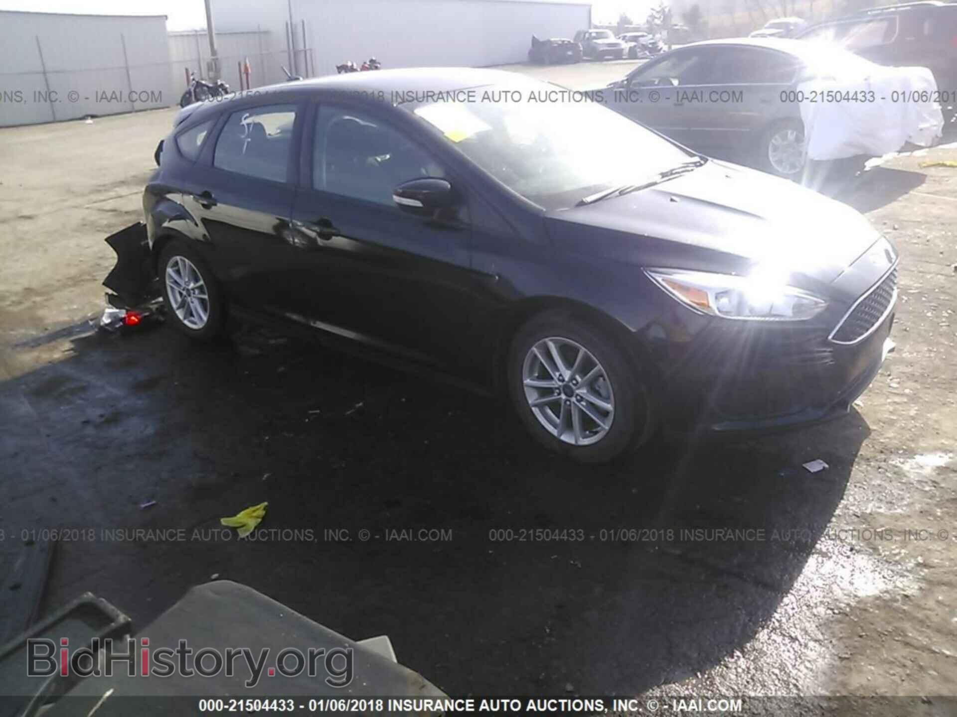 Фотография 1FADP3K24GL234945 - Ford Focus 2016