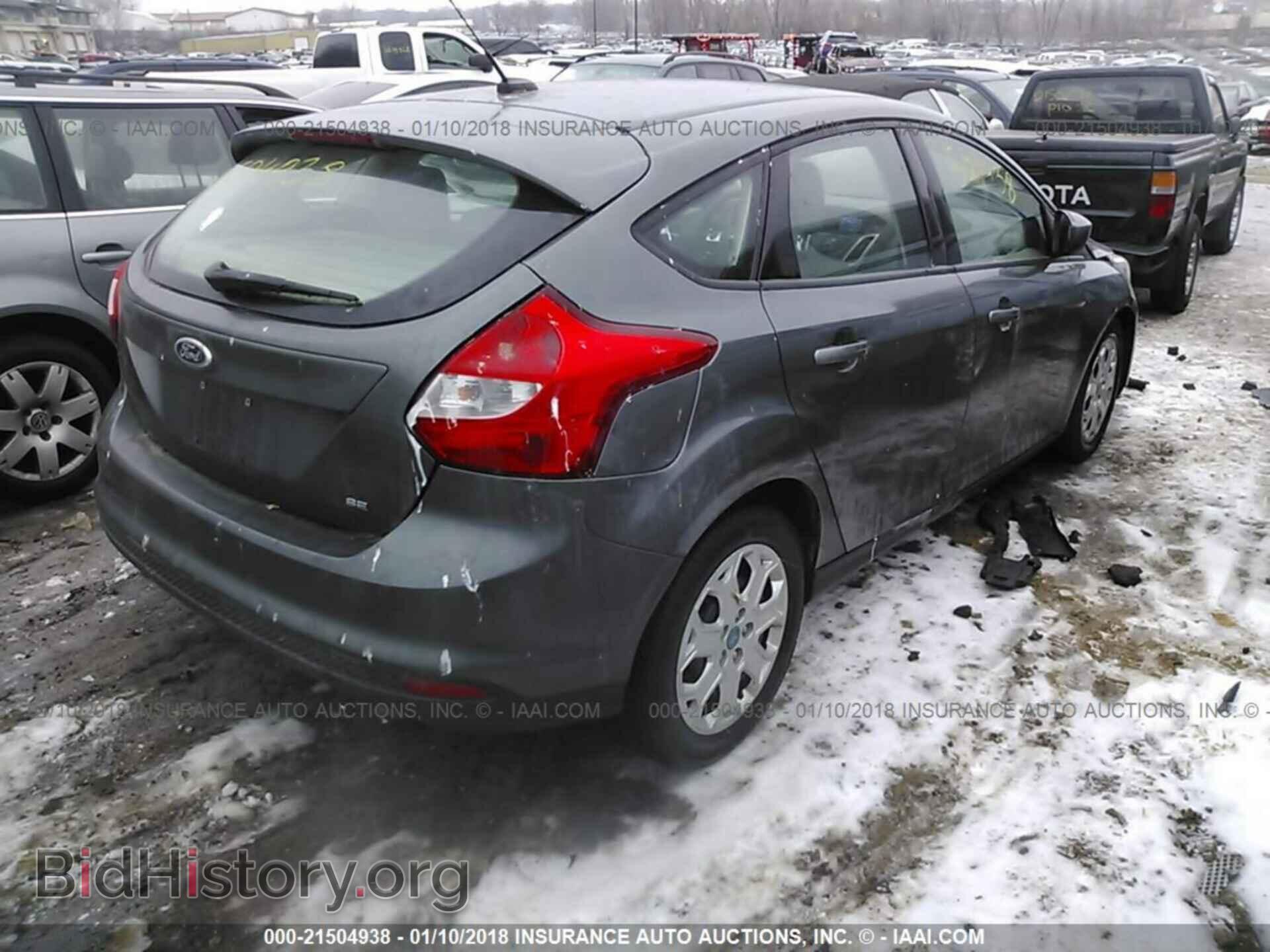2012 Ford Focus - VIN: 1FAHP3K23CL324227 - Фото 4