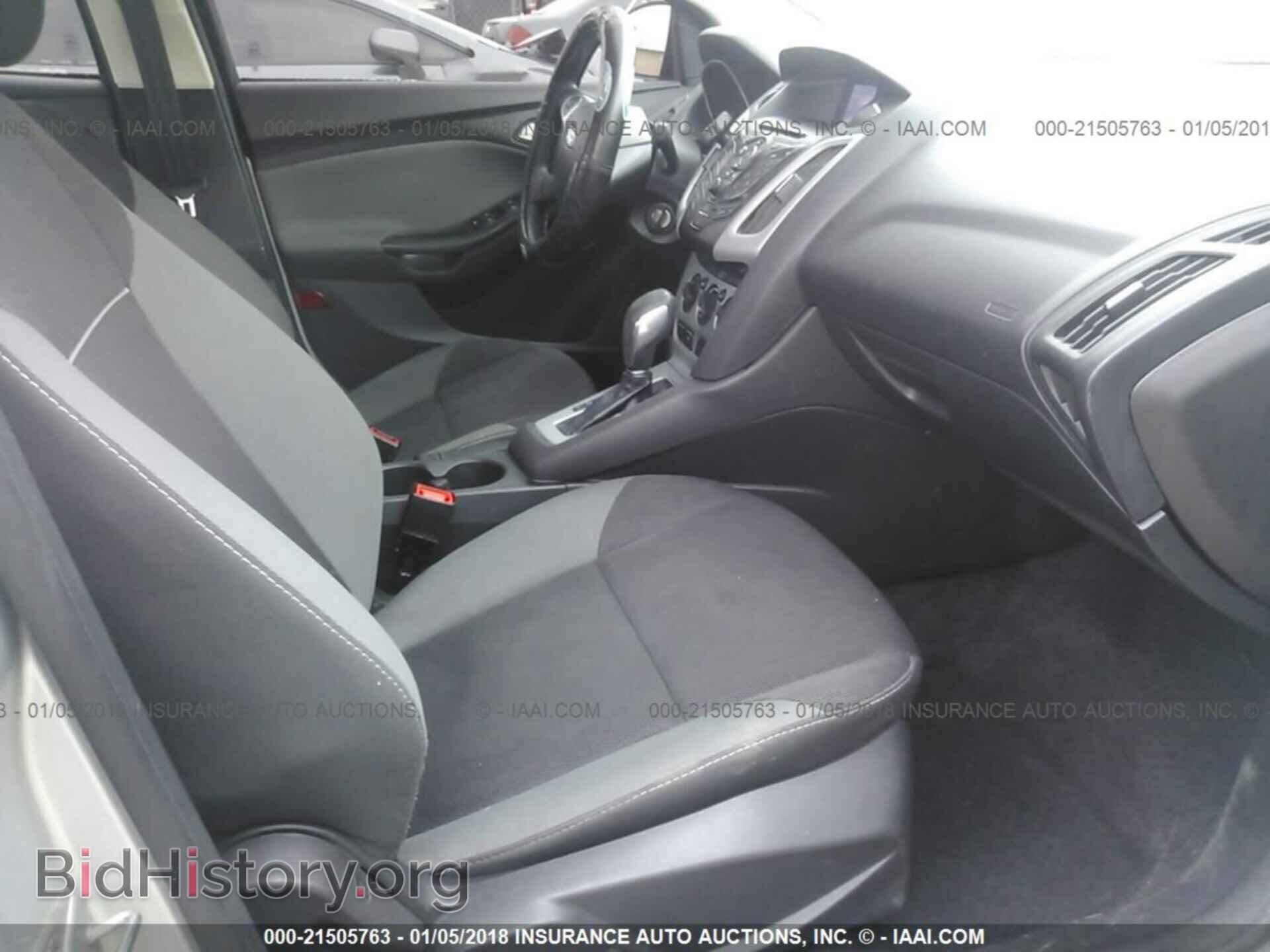 2014 Ford Focus - VIN: 1FADP3F29EL135190 - Фото 5