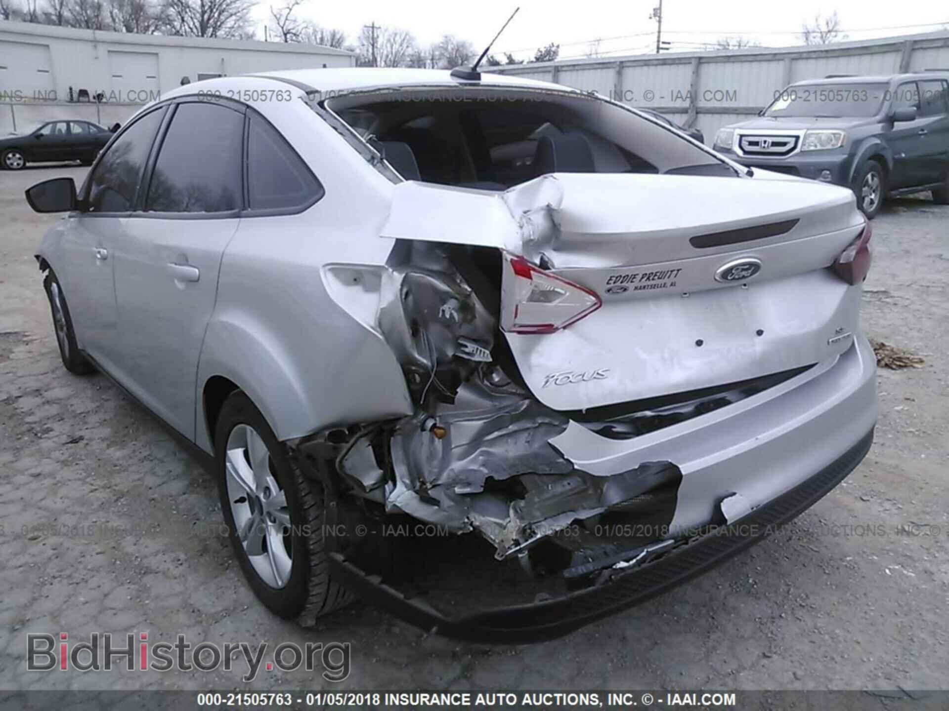 2014 Ford Focus - VIN: 1FADP3F29EL135190 - Фото 6