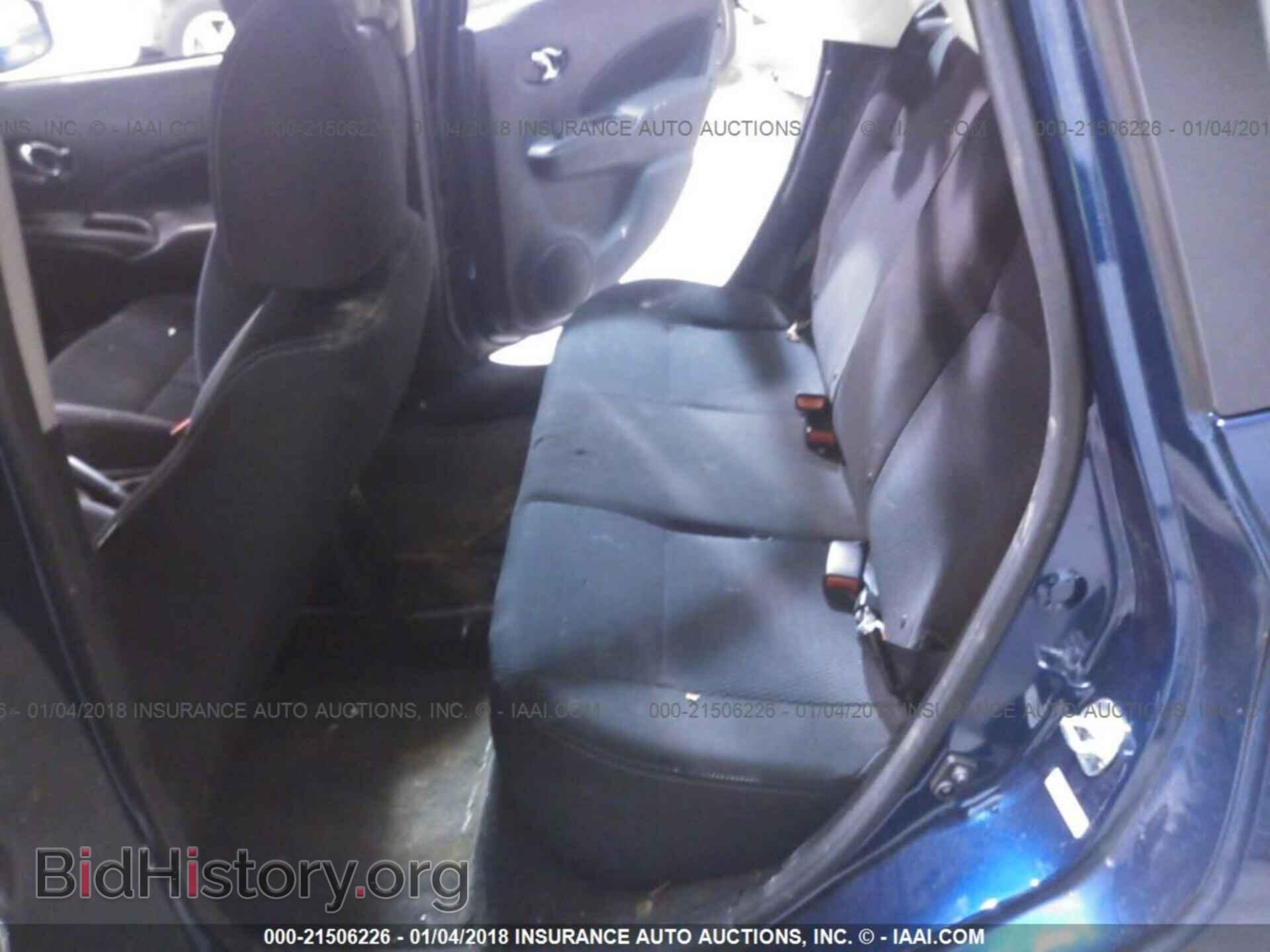 2017 Nissan Versa note - VIN: 3N1CE2CP6HL373421 - Photo 8