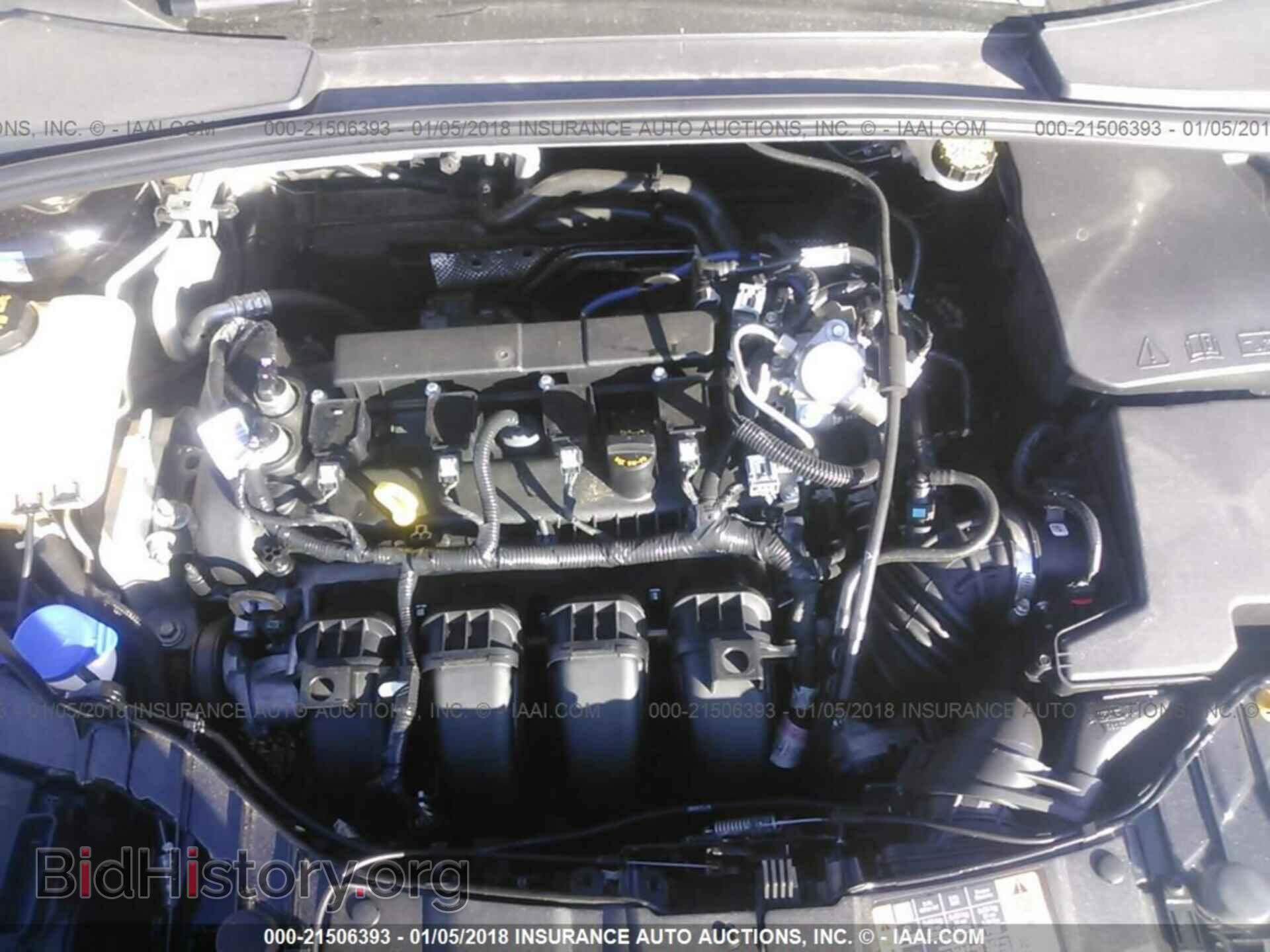 2016 Ford Focus - VIN: 1FADP3E22GL395676 - Фото 10