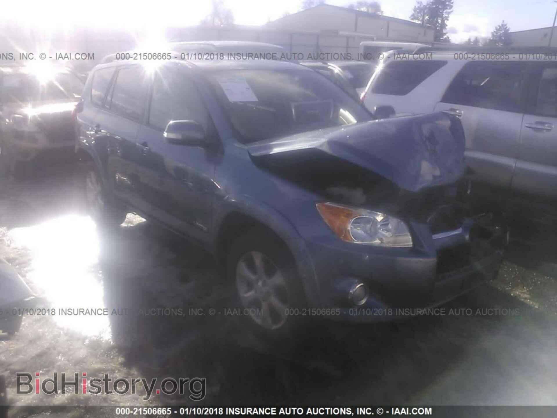 Фотография 2T3DF4DV3BW084522 - Toyota Rav4 2011
