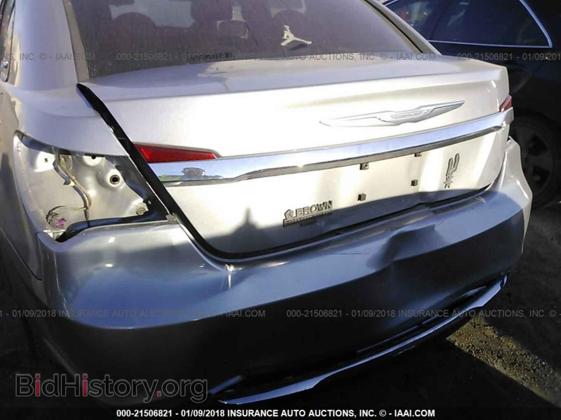 2014 Chrysler 200 - VIN: 1C3CCBBB4EN177230 - Фото 6