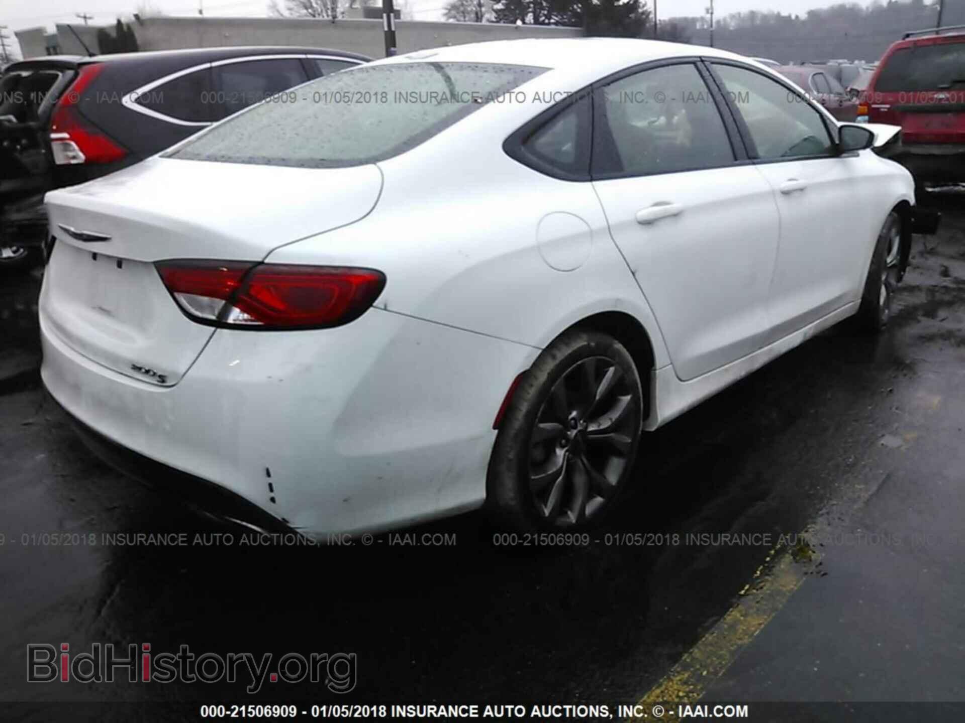 2015 Chrysler 200 - VIN: 1C3CCCBB3FN567646 - Фото 4