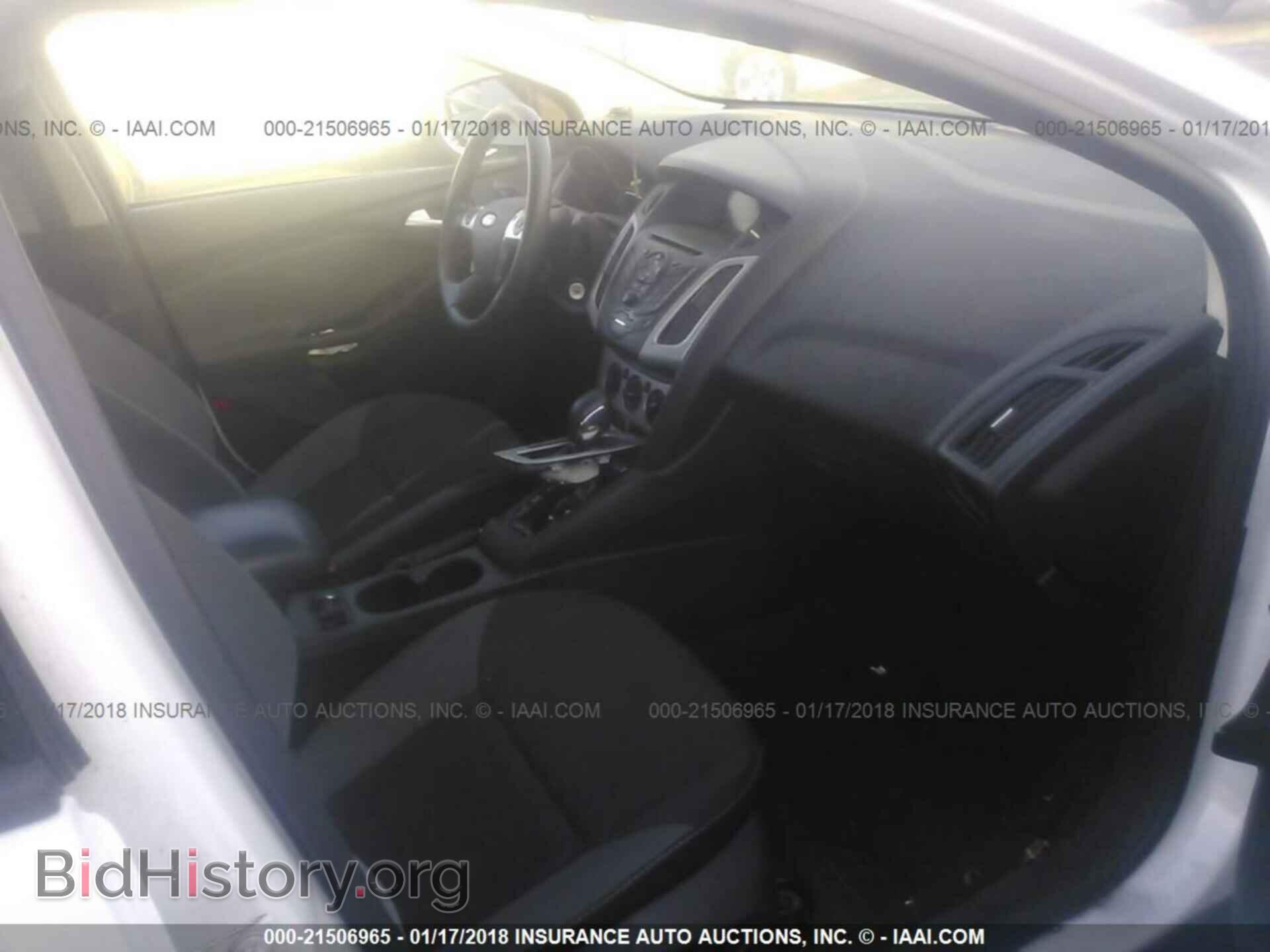 2013 Ford Focus - VIN: 1FADP3F24DL213115 - Photo 5