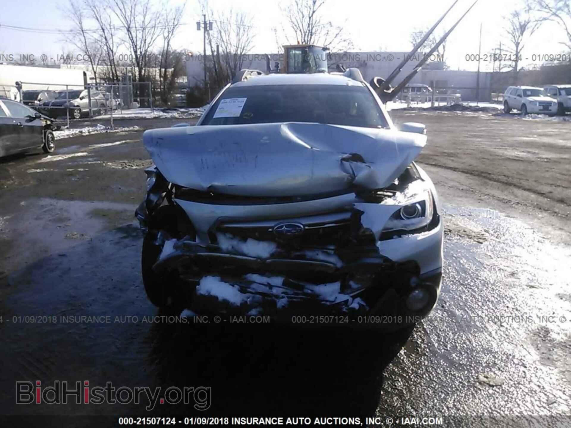 2016 Subaru Outback - VIN: 4S4BSAFC1G3240110 - Photo 6