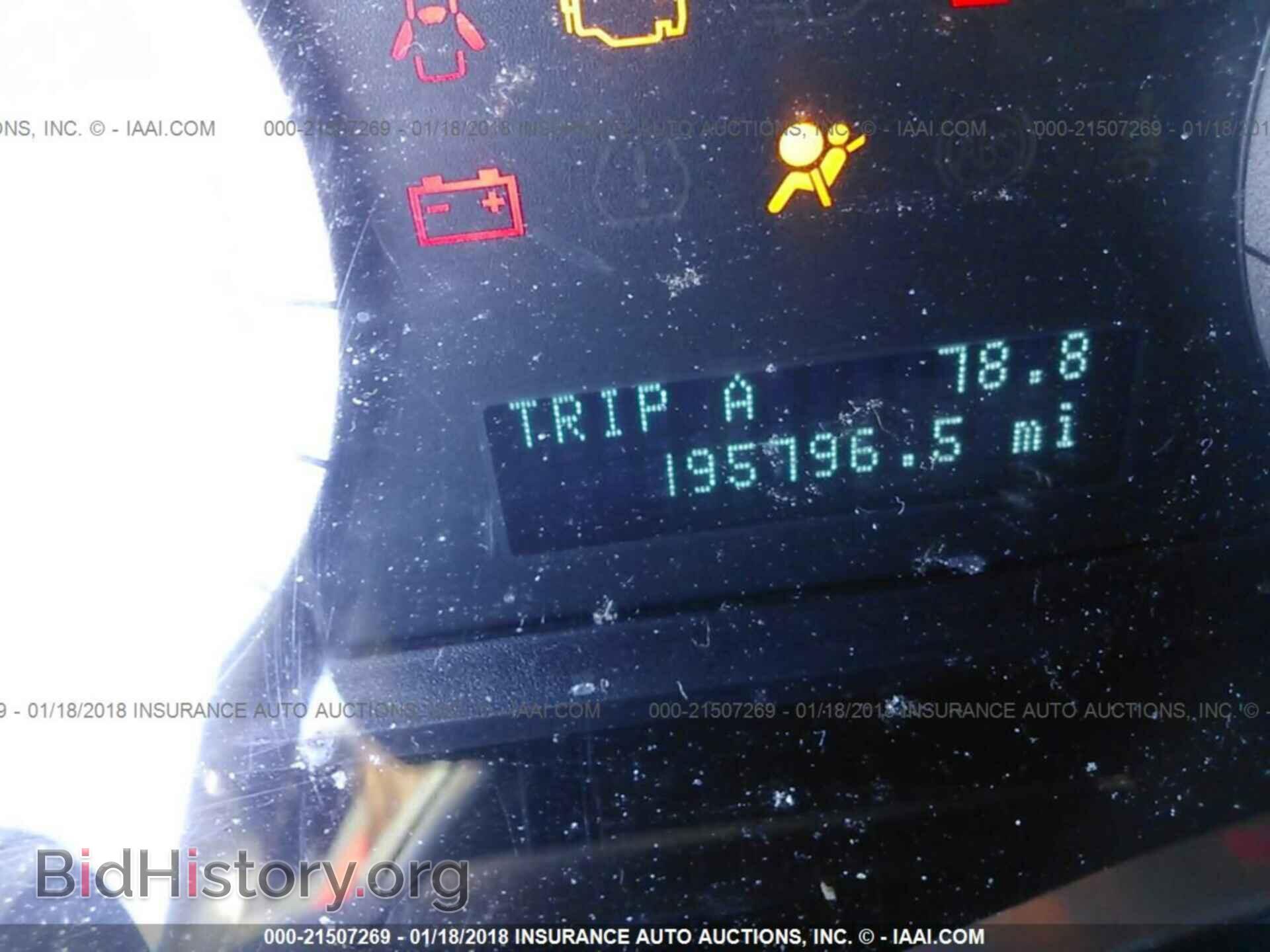 2011 Ford Escape - VIN: 1FMCU0D73BKB36604 - Photo 7