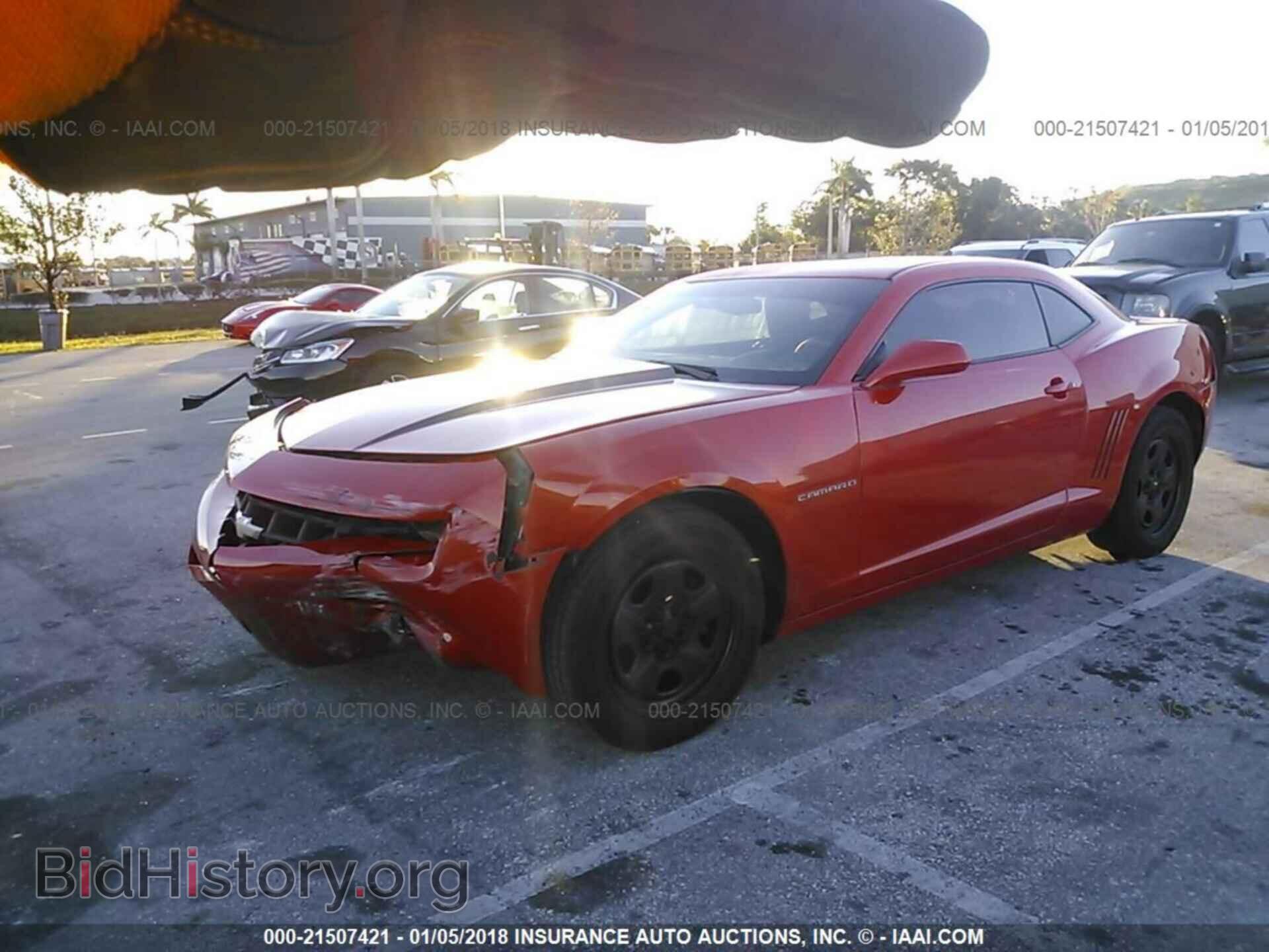 2012 Chevrolet Camaro - VIN: 2G1FE1E35C9104460 - Фото 2