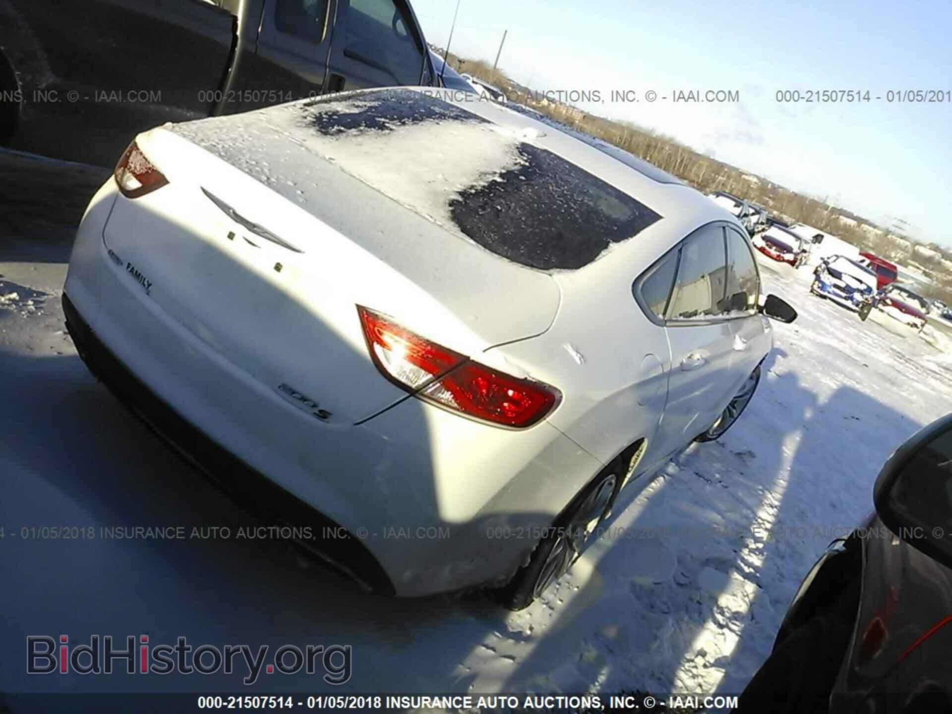 2015 Chrysler 200 - VIN: 1C3CCCDG7FN589156 - Photo 4
