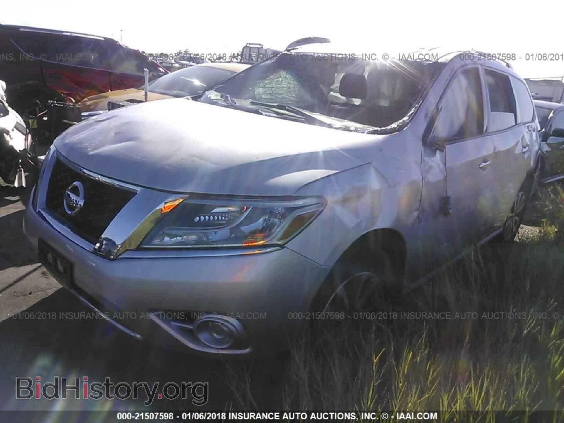 2014 Nissan Pathfinder - VIN: 5N1AR2MM2EC654695 - Фото 2