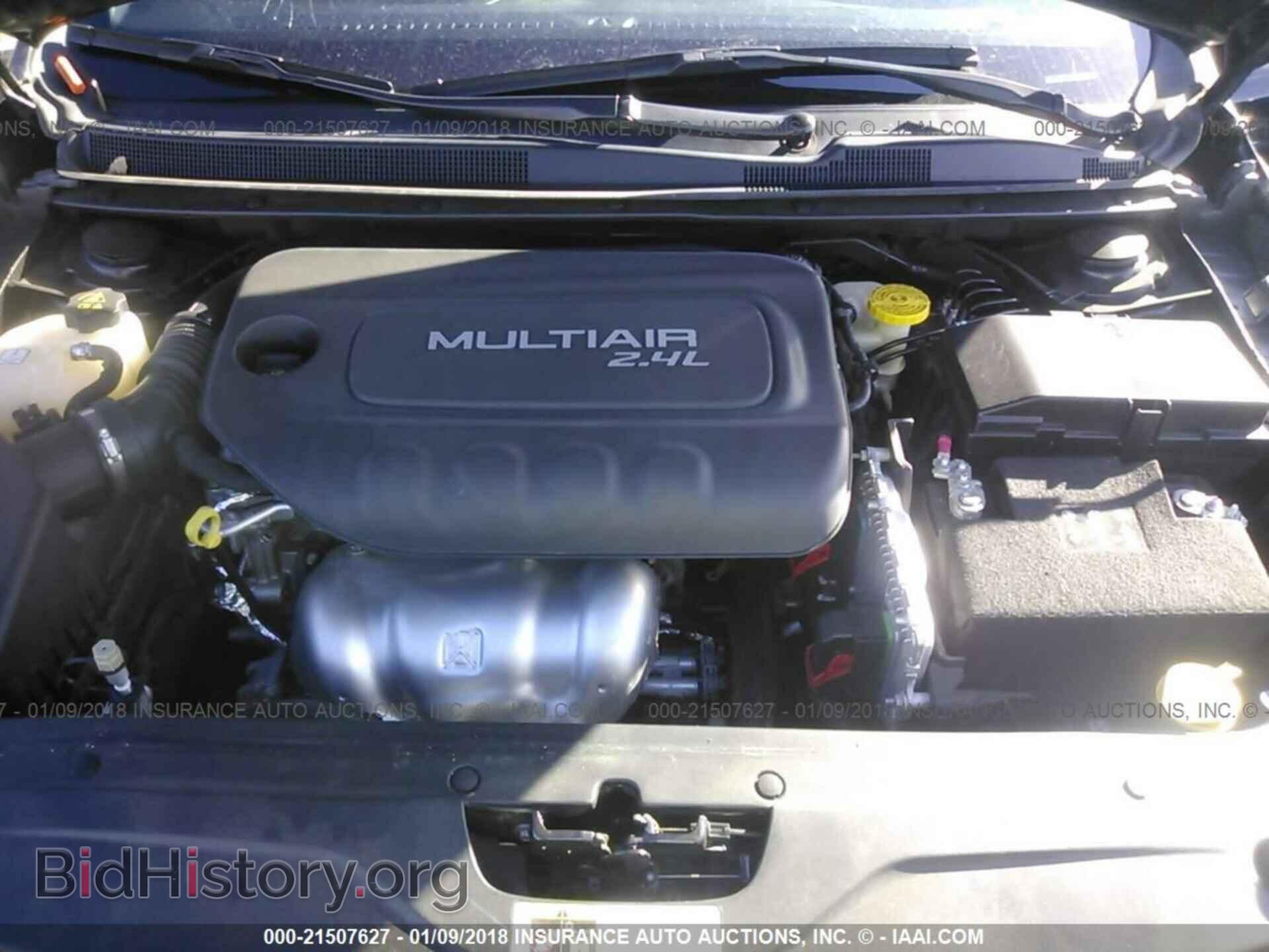 2015 Chrysler 200 - VIN: 1C3CCCAB2FN718669 - Photo 10