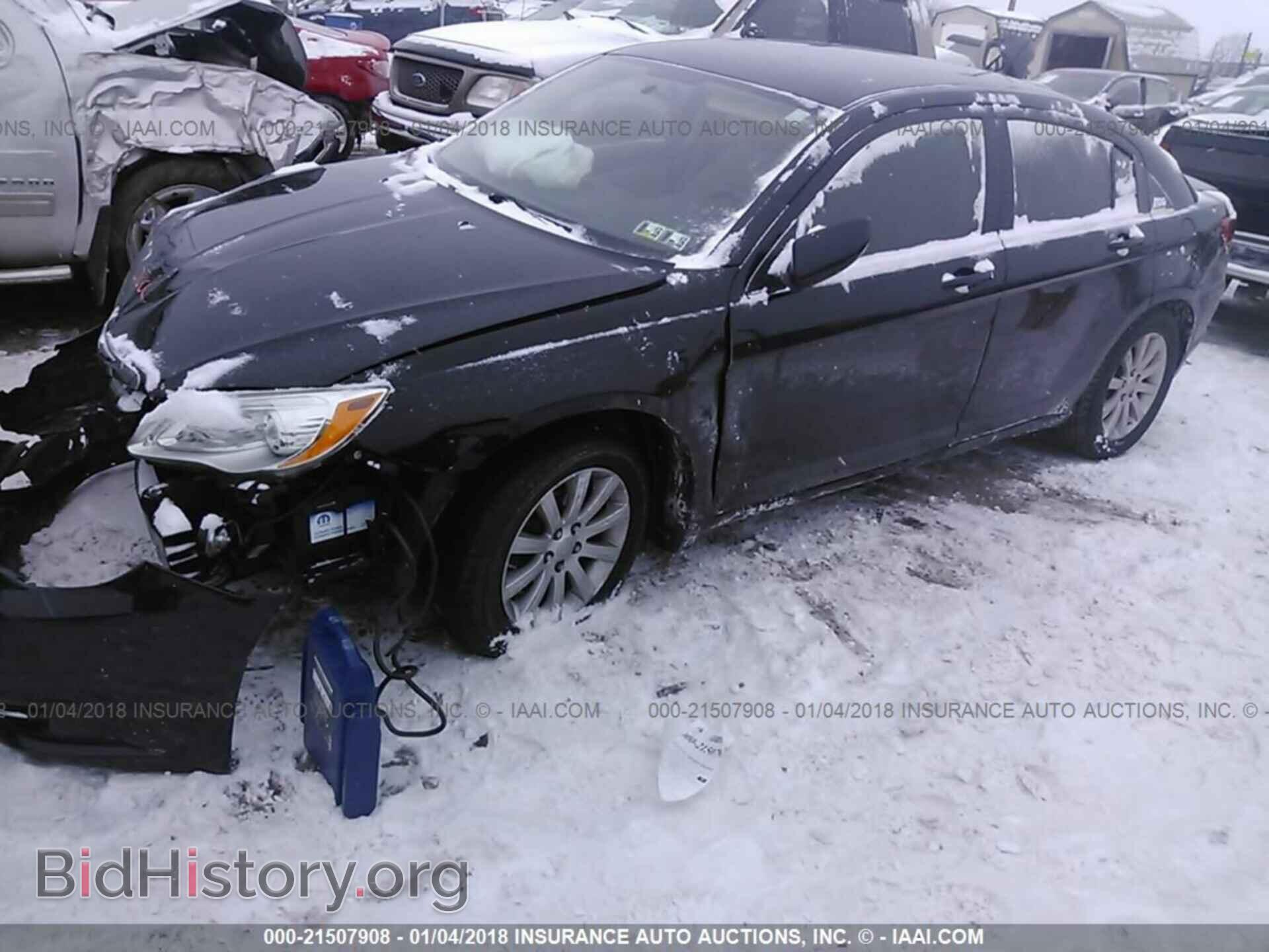 2012 Chrysler 200 - VIN: 1C3CCBBB0CN155173 - Photo 2