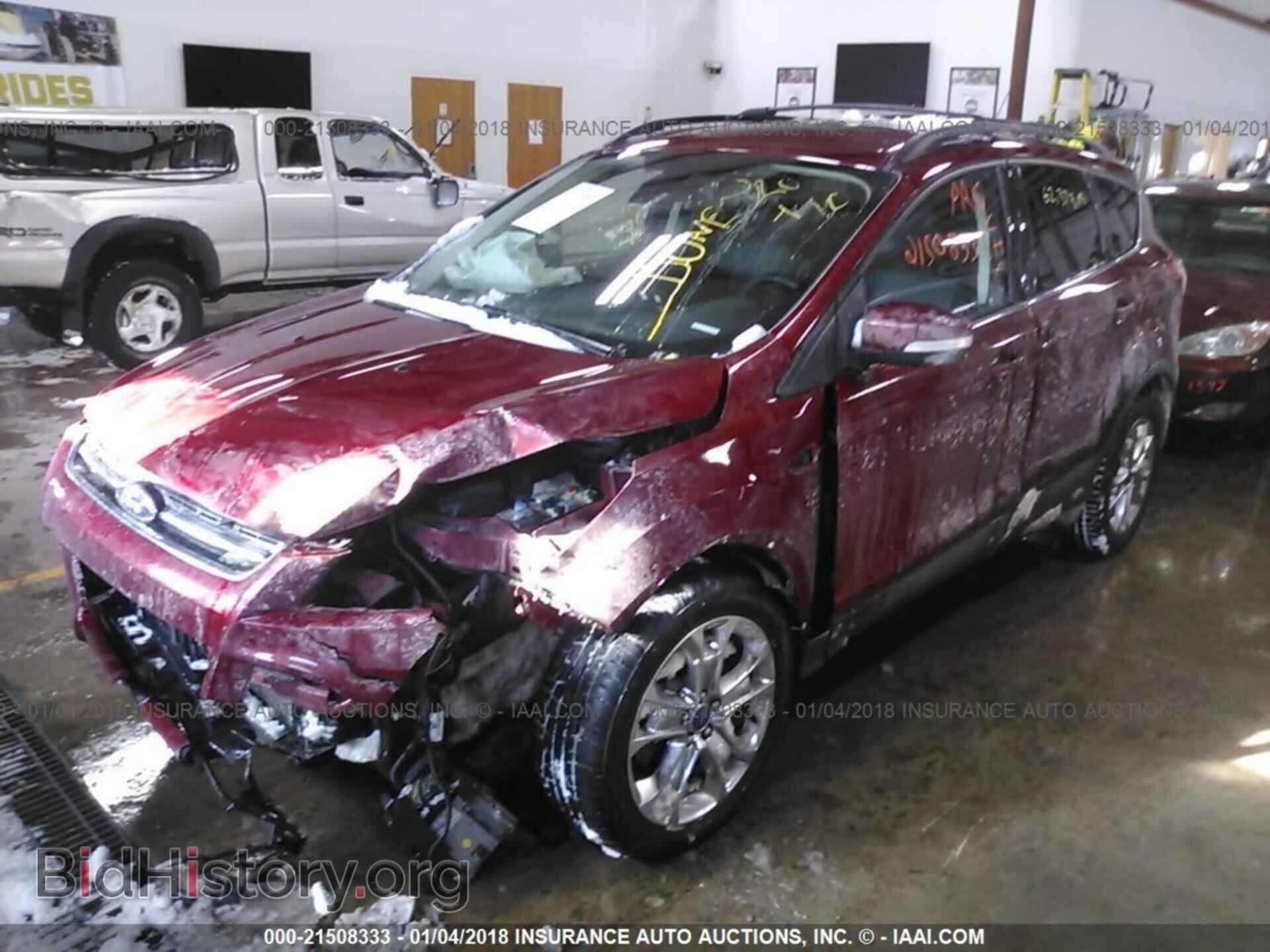 2013 Ford Escape - VIN: 1FMCU0H99DUB30339 - Фото 2