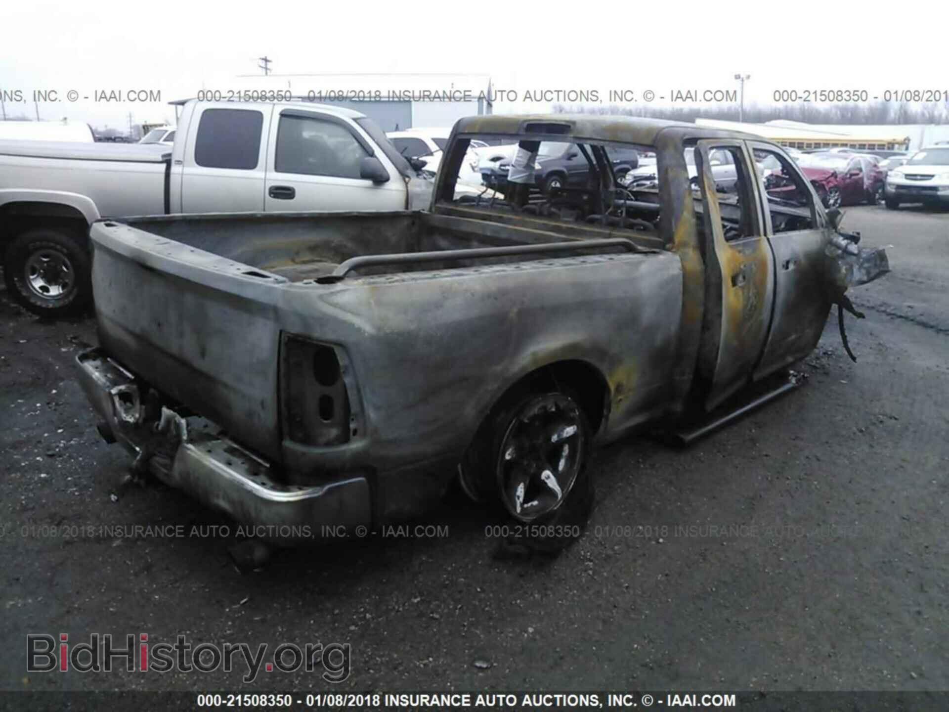2012 Dodge Ram 1500 - VIN: 1C6RD7GT7CS283078 - Фото 4