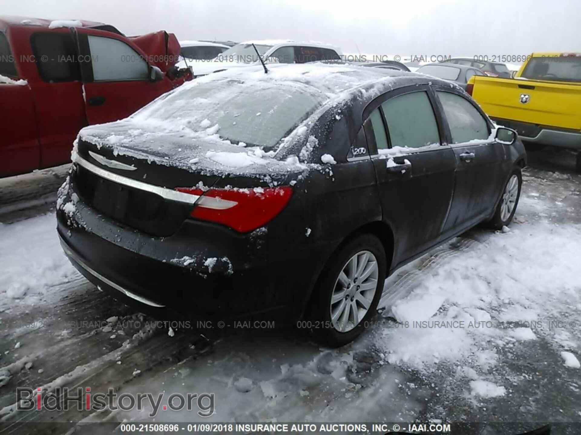 2012 Chrysler 200 - VIN: 1C3CCBBB4CN132091 - Photo 4