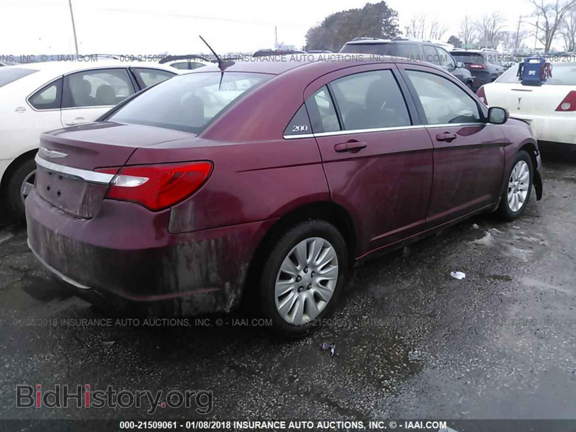 2014 Chrysler 200 - VIN: 1C3CCBAB9EN208294 - Фото 4