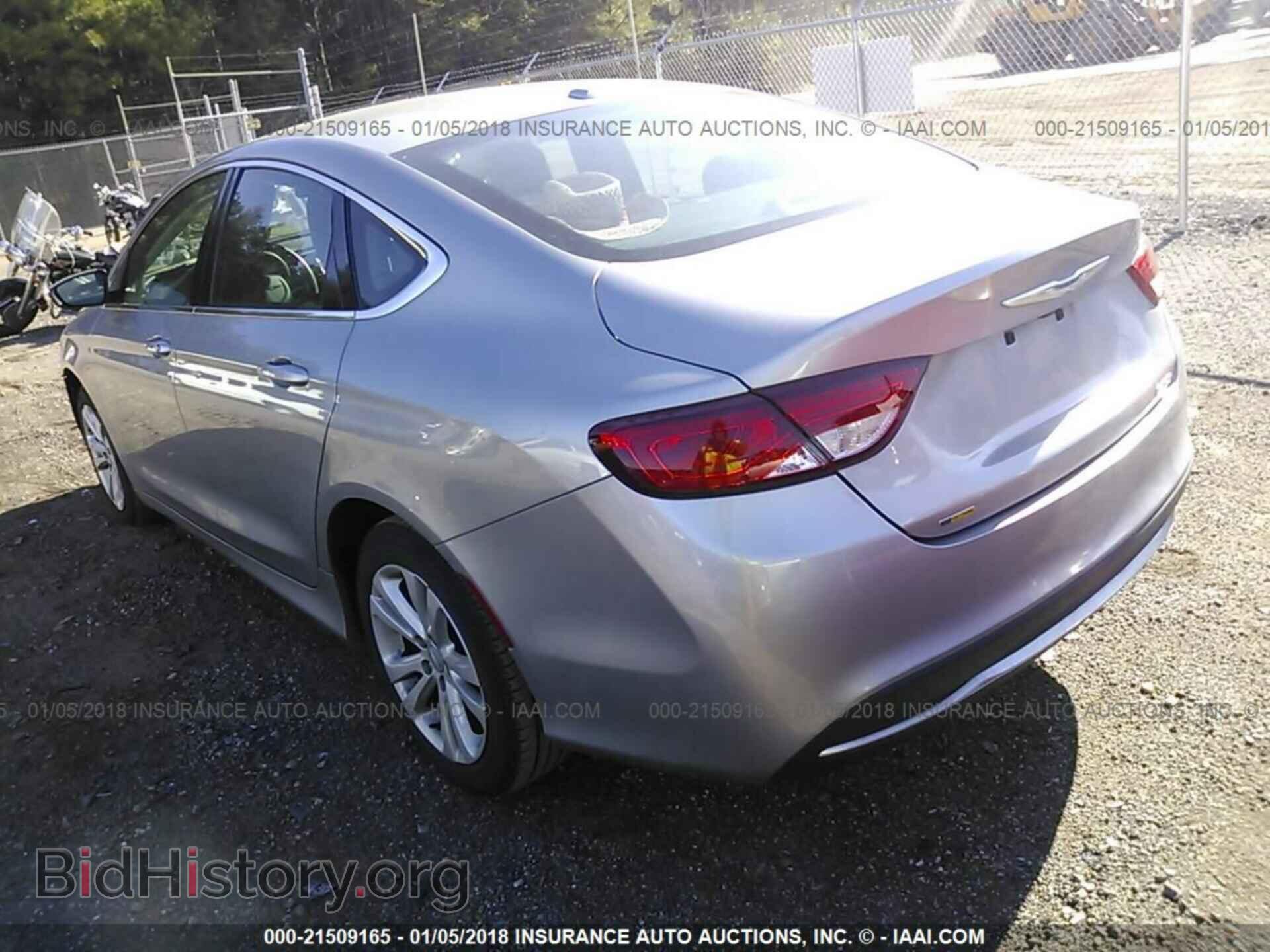 2015 Chrysler 200 - VIN: 1C3CCCAB7FN661093 - Фото 3