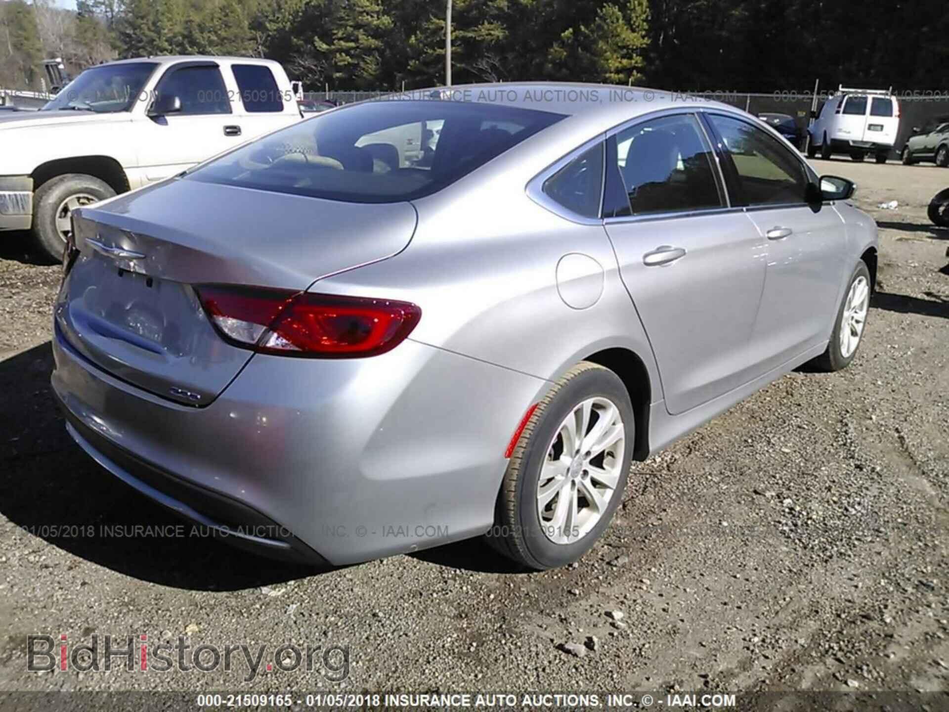 2015 Chrysler 200 - VIN: 1C3CCCAB7FN661093 - Фото 4