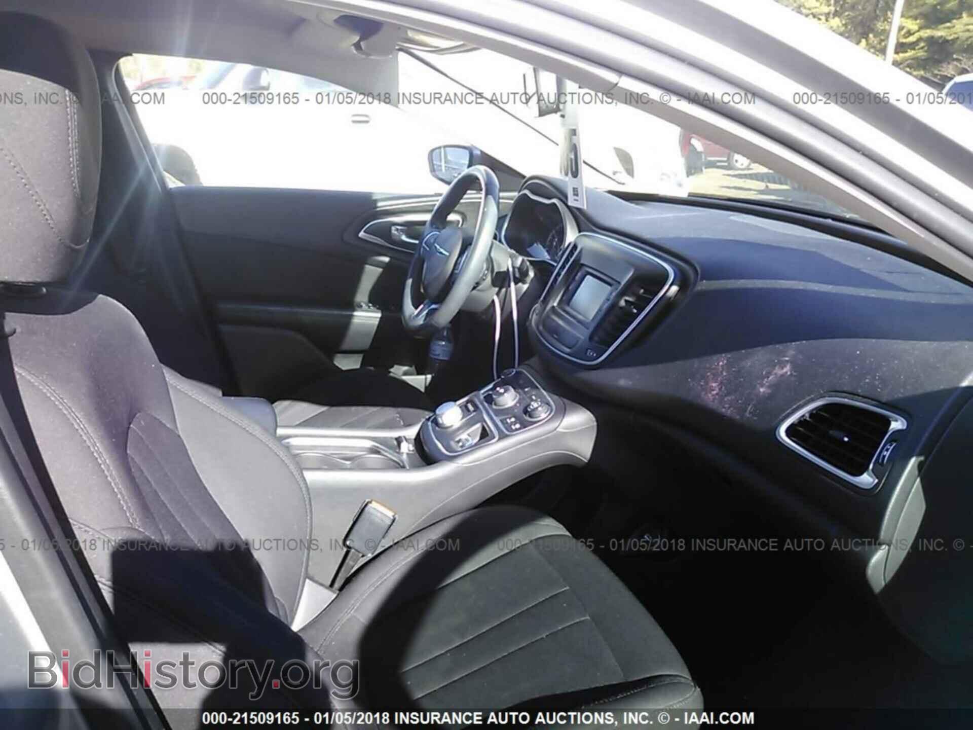 2015 Chrysler 200 - VIN: 1C3CCCAB7FN661093 - Фото 5
