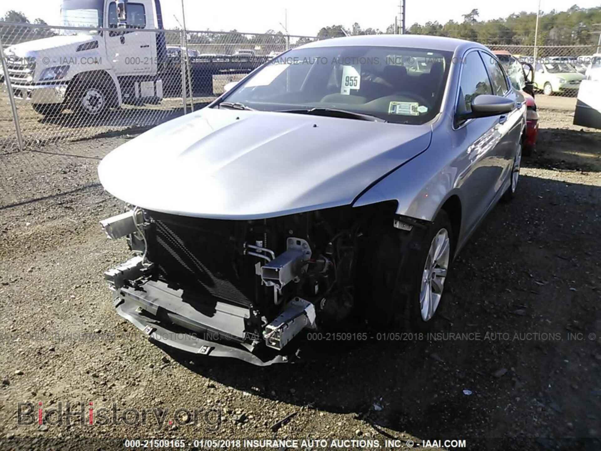 2015 Chrysler 200 - VIN: 1C3CCCAB7FN661093 - Фото 6