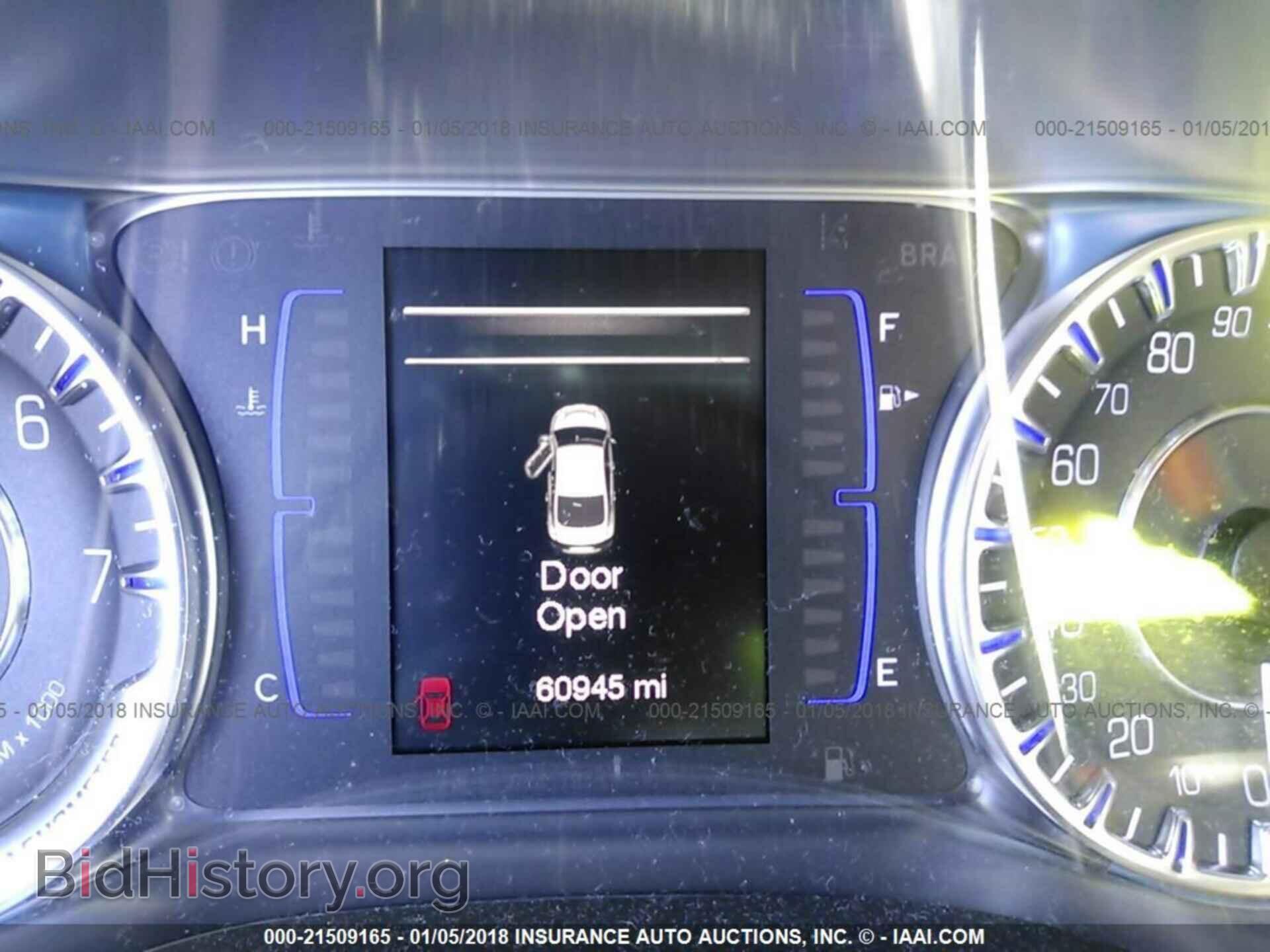 2015 Chrysler 200 - VIN: 1C3CCCAB7FN661093 - Фото 7